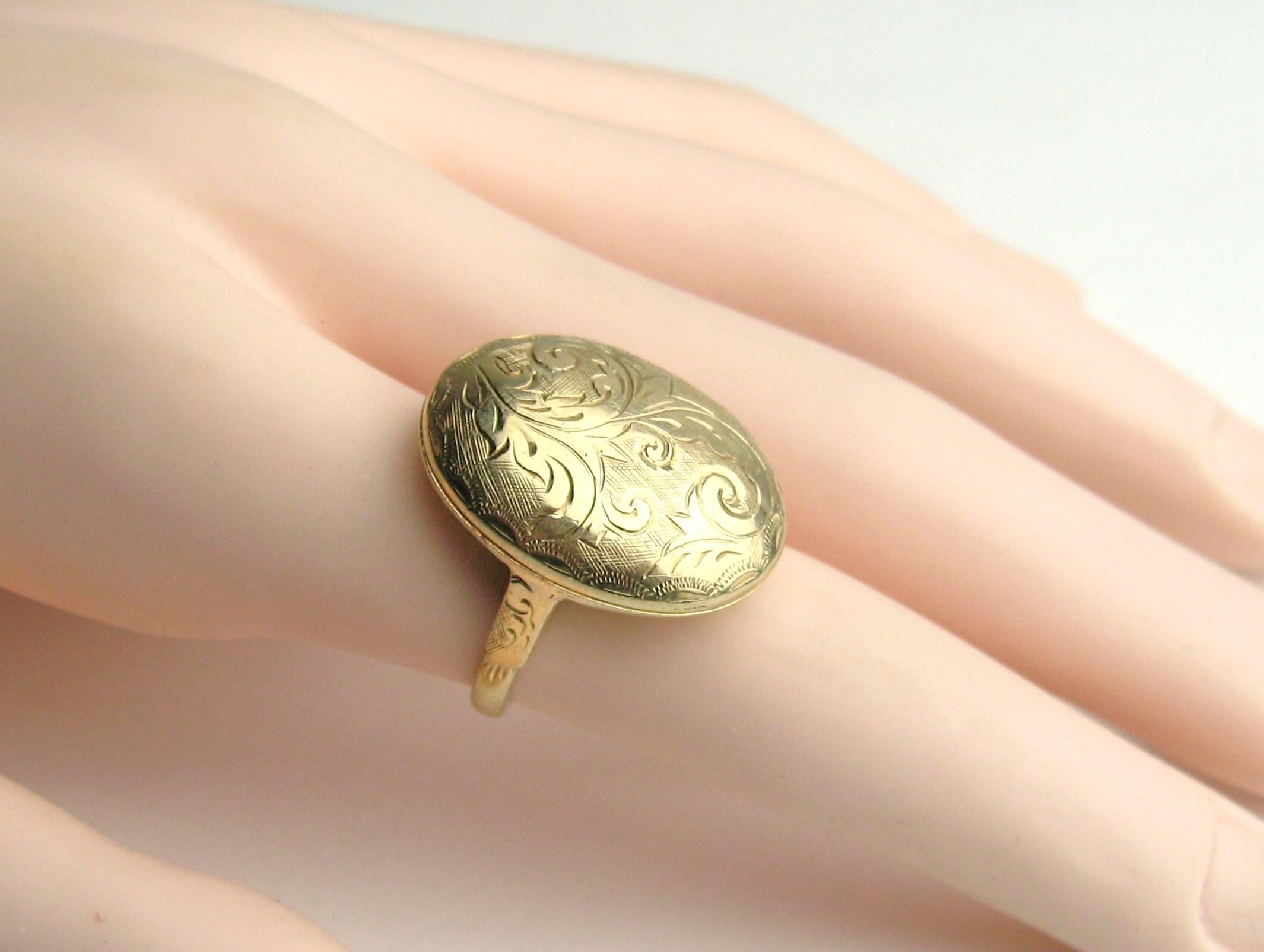 gold poison ring