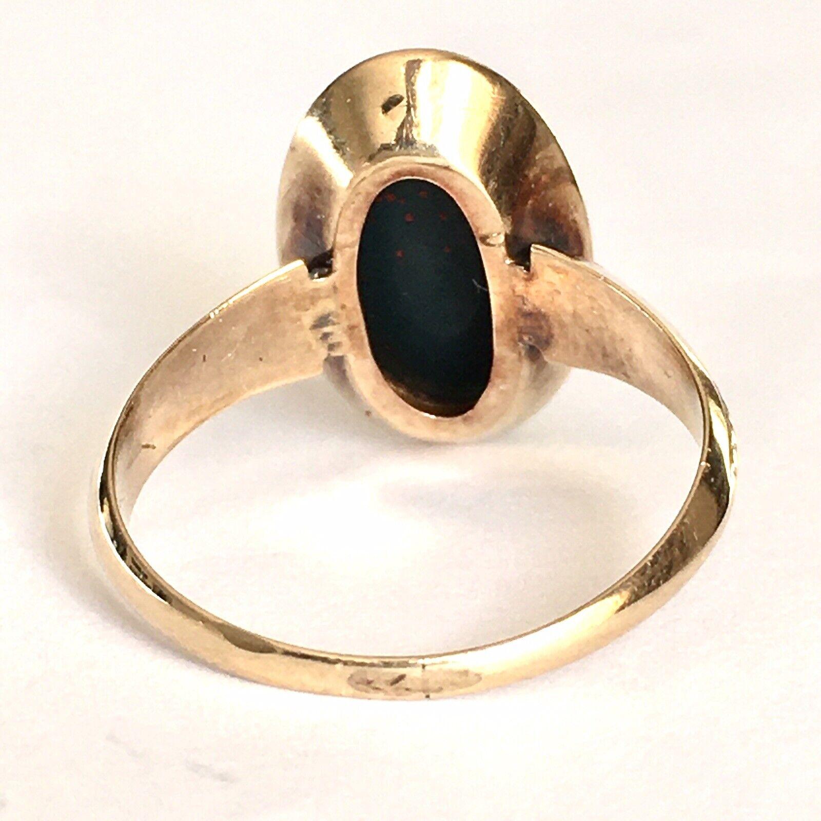 14k Gold Antique Victorian Bloodstone Ring In Good Condition For Sale In Santa Monica, CA