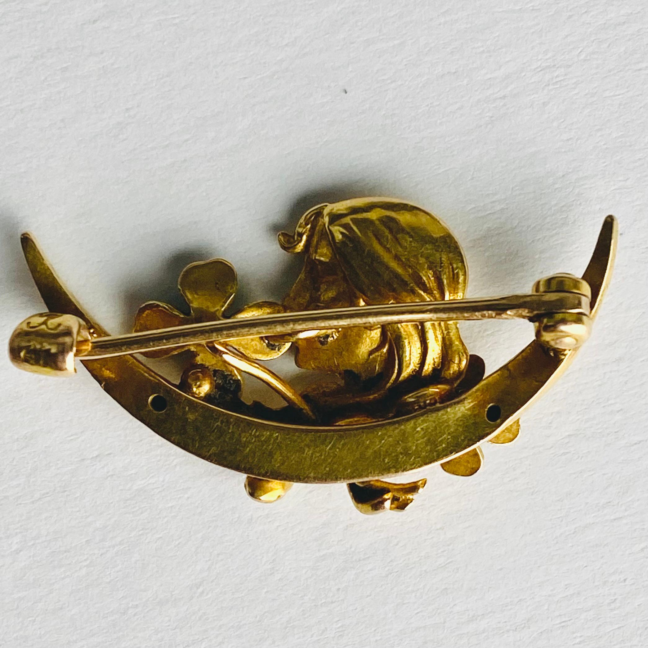 14K Gold Art Nouveau Stick Pin with Enamel and Pearl Accents Early 20th Century For Sale 7
