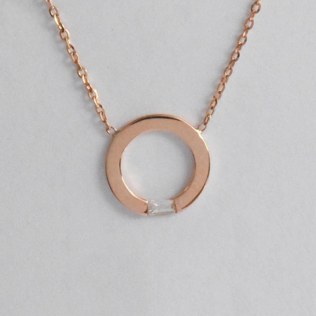 Round Cut 14k Gold Baguette Diamond Pendant Gold Circle Pendant Necklace with Diamond For Sale