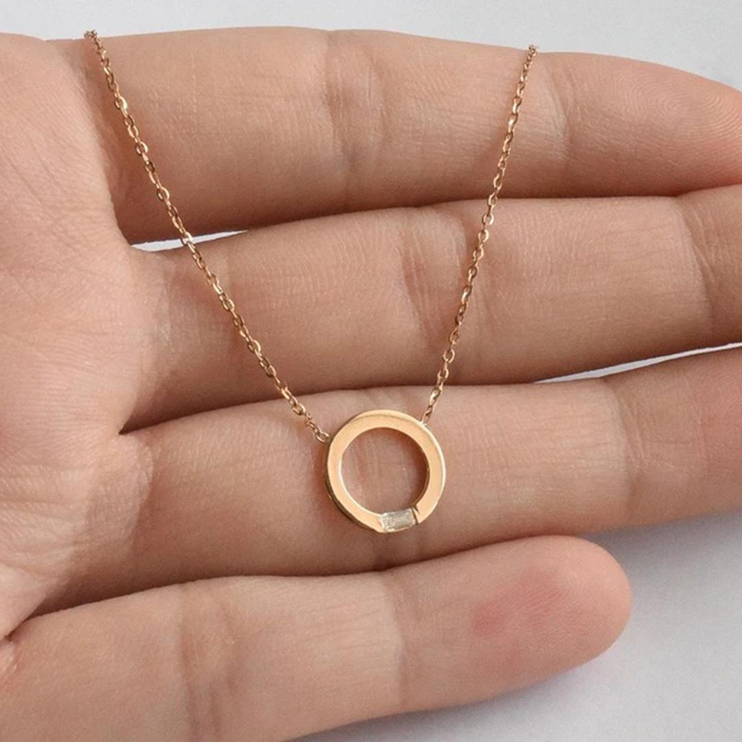 Women's or Men's 14k Gold Baguette Diamond Pendant Gold Circle Pendant Necklace with Diamond For Sale