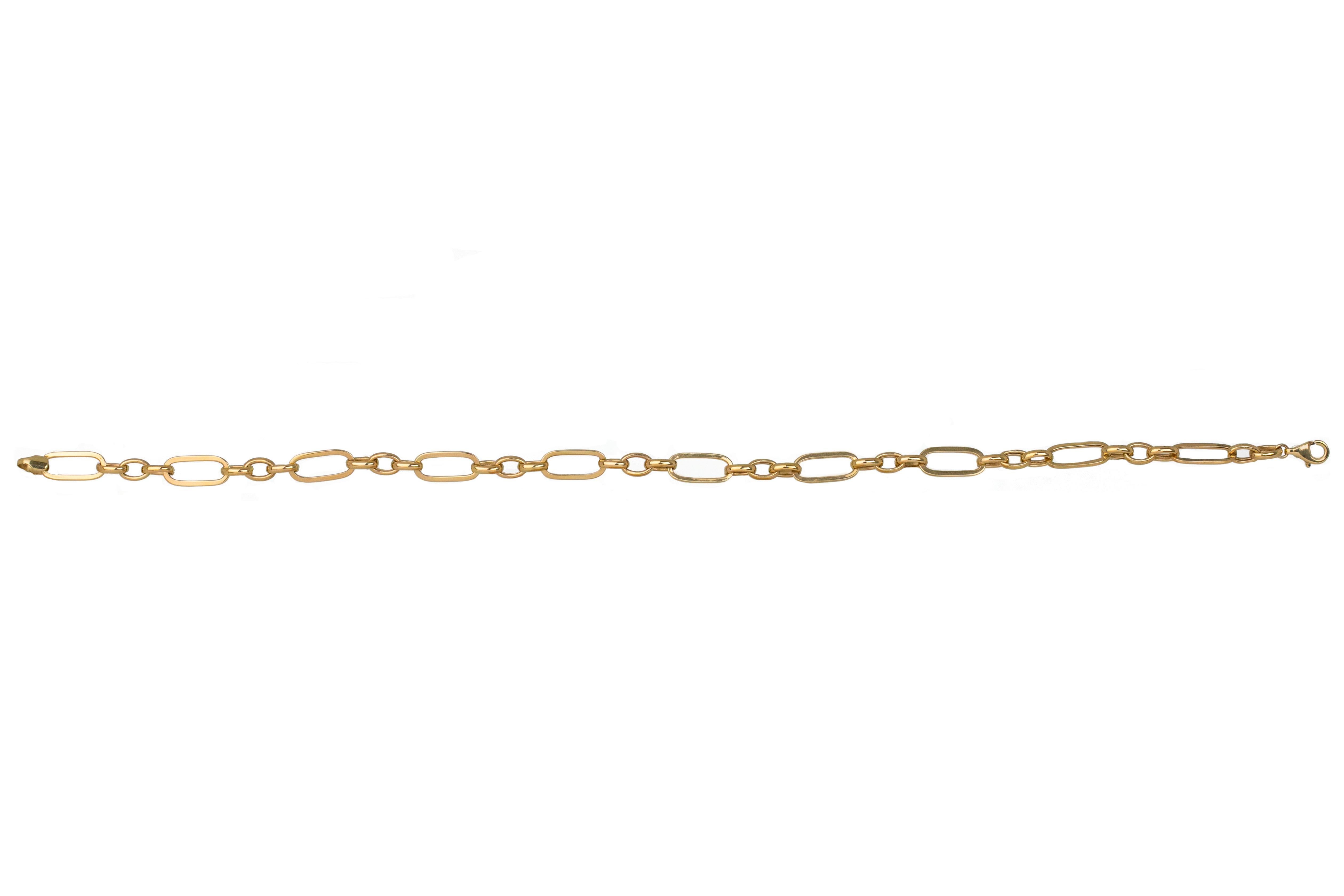 14K Gold Bangle Paper Clip Chain Bracelet

Solid gold.
With hallmark.

Total Weight: 4.26 gr.
Size: 27.50 cm

*This chain is called 3+1 Paper Clip Chain. It consists of 3 small models + 1 large model.

This piece was made with quality materials and
