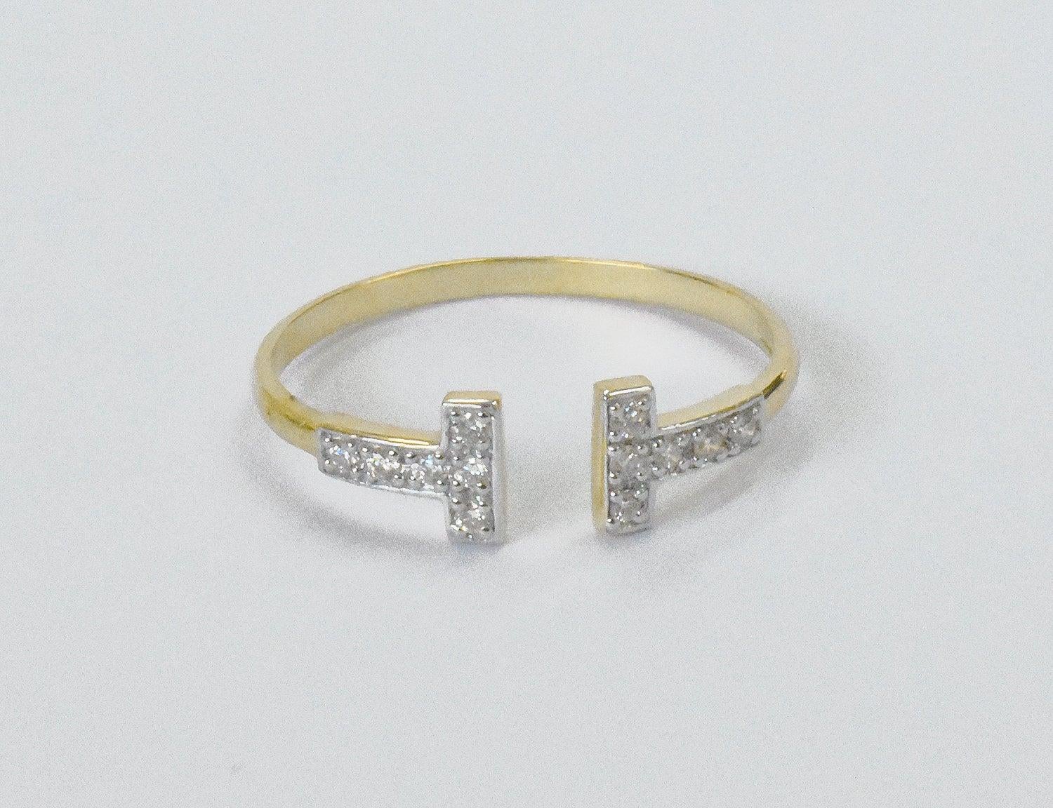 Im Angebot: 14k Gold Bar-Ring mit zwei Bar-Diamant-Ring und doppeltem Bar-Ring () 2