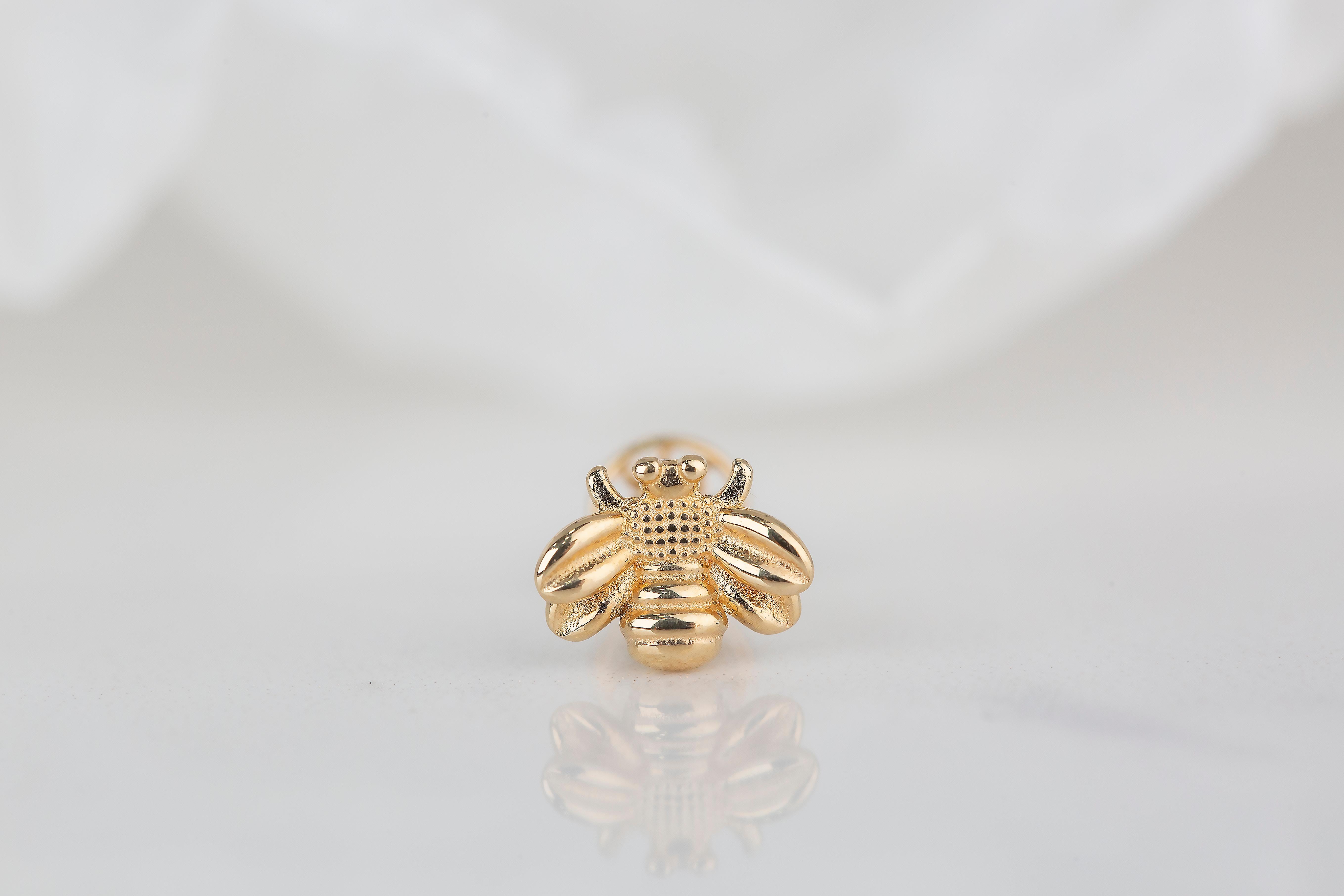 Modern 14K Gold Bee Piercing, Honeybee Gold Stud Earring For Sale