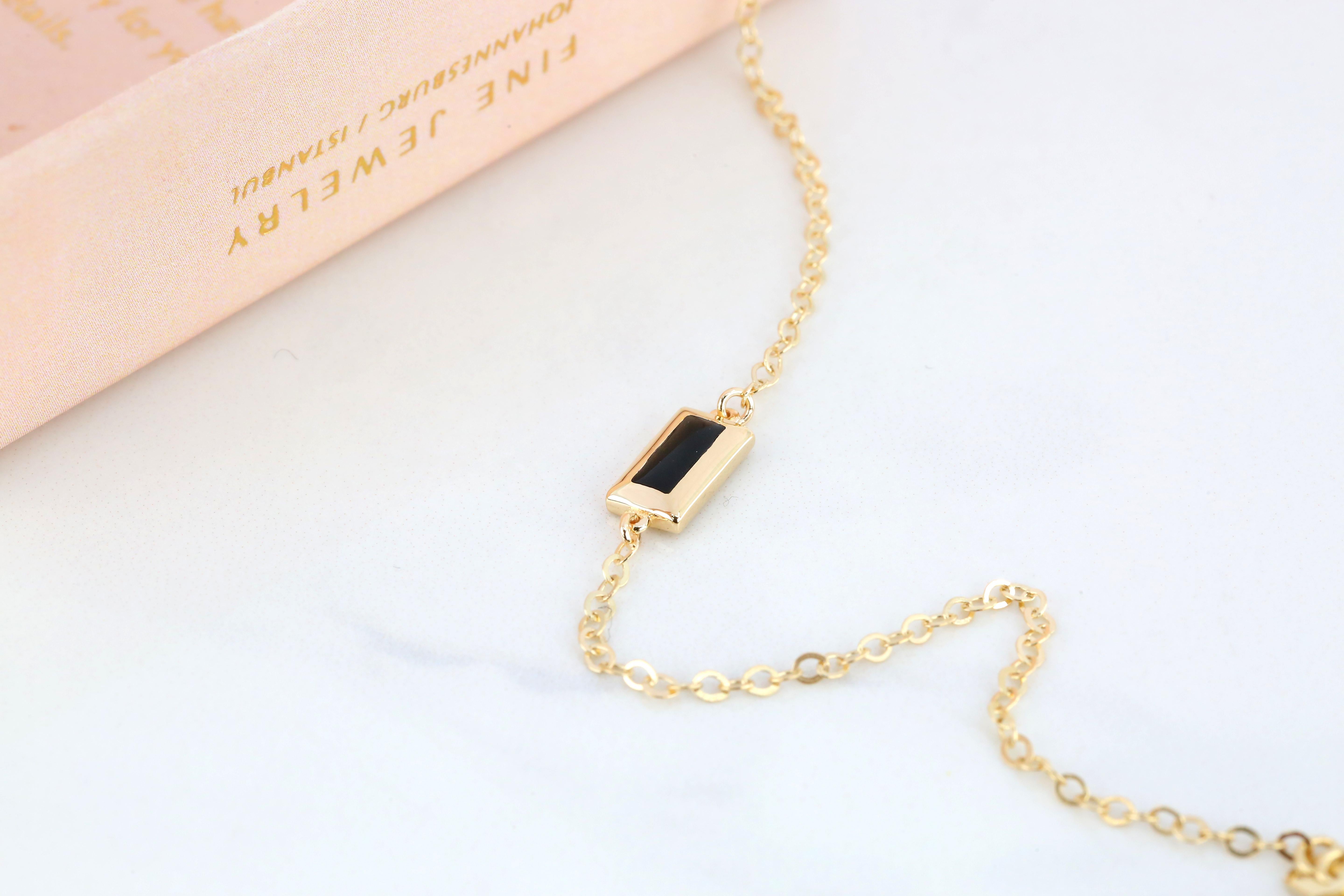 Contemporary 14K Gold Black Enameled Rectangle Shaped Charm Dainty Bracelet For Sale