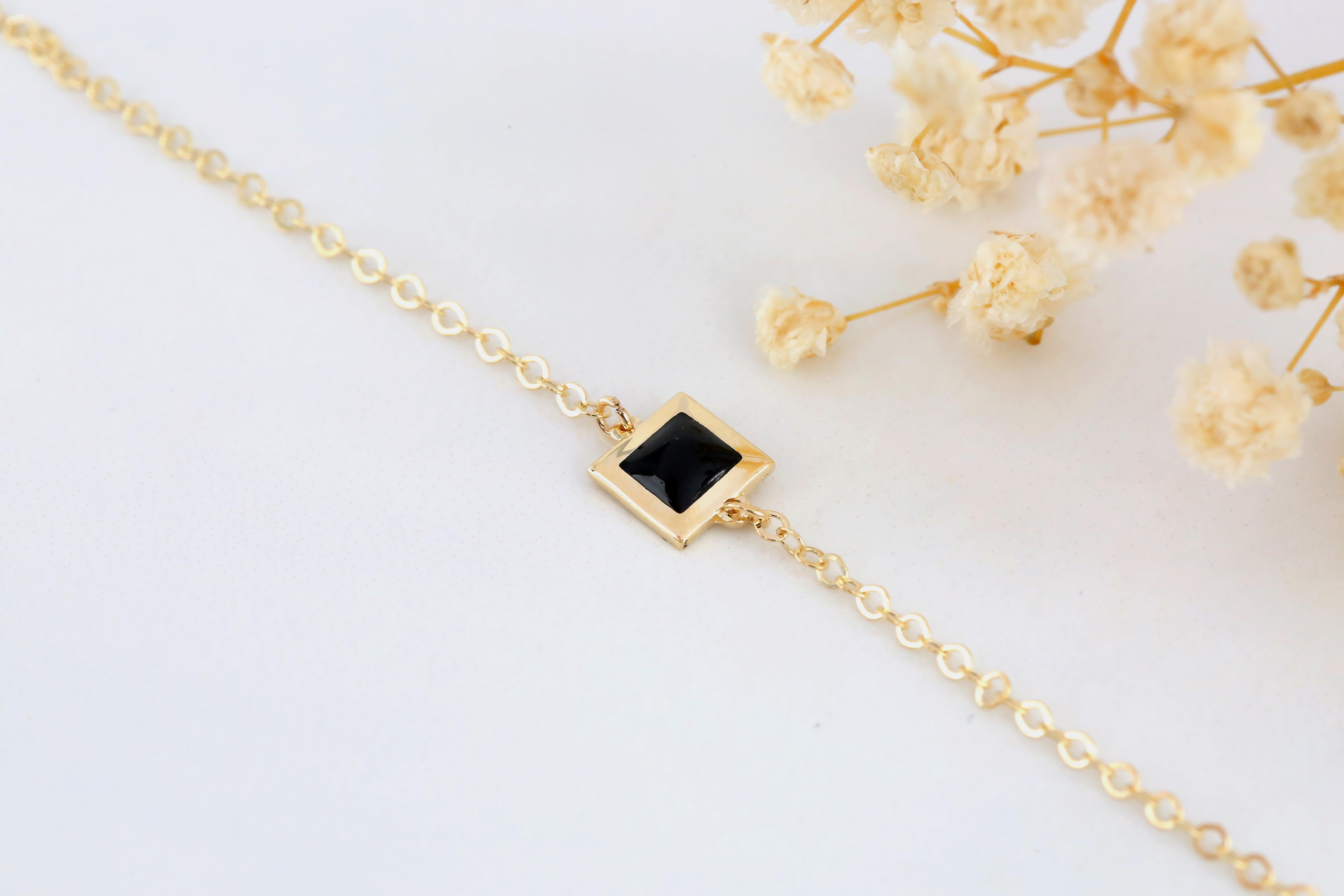 14K Gold Black Enameled Square Shaped Charm Dainty Bracelet For Sale 1