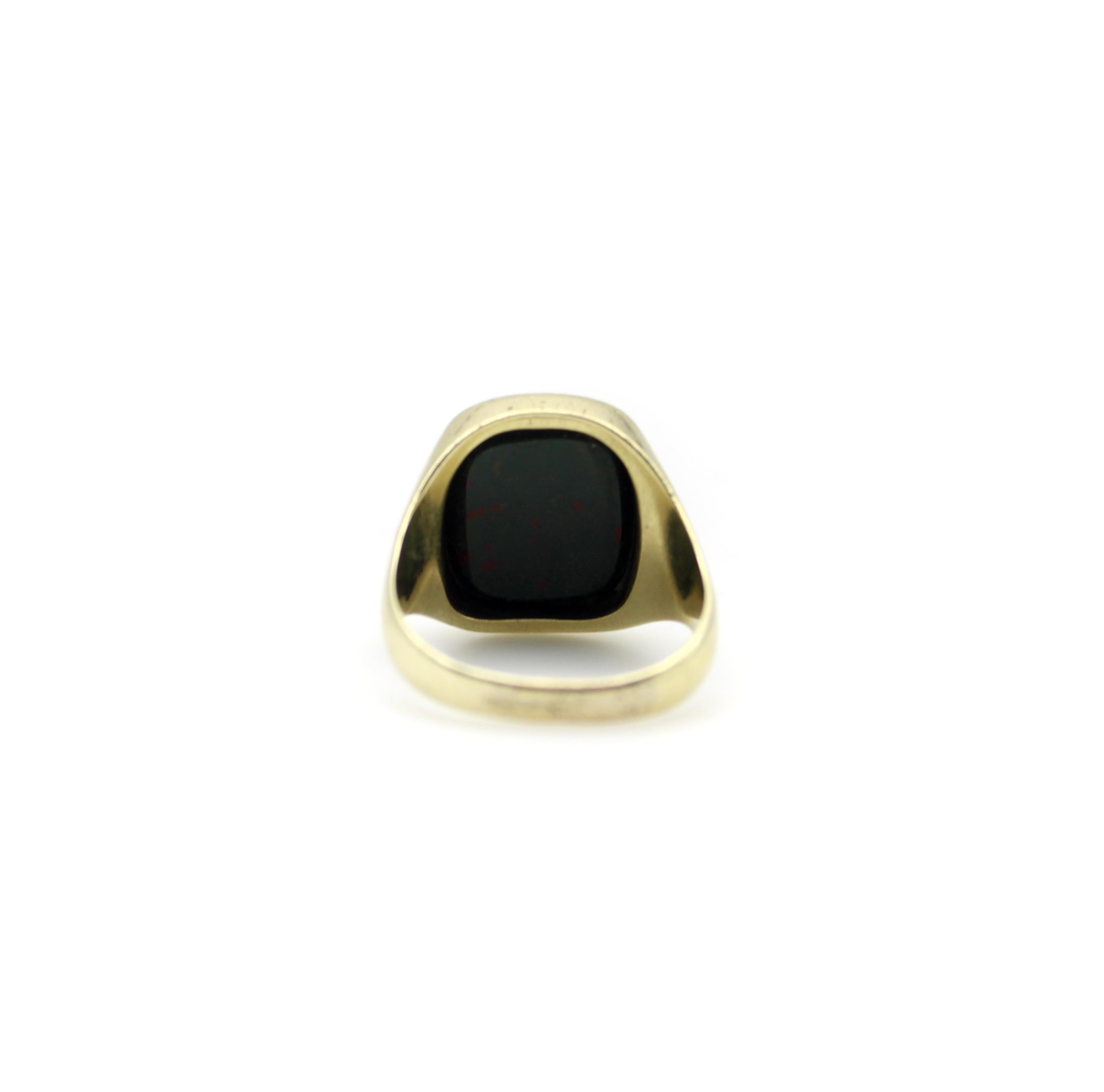 14K Gold Bloodstone Edwardian Intaglio Signet Ring For Sale 2