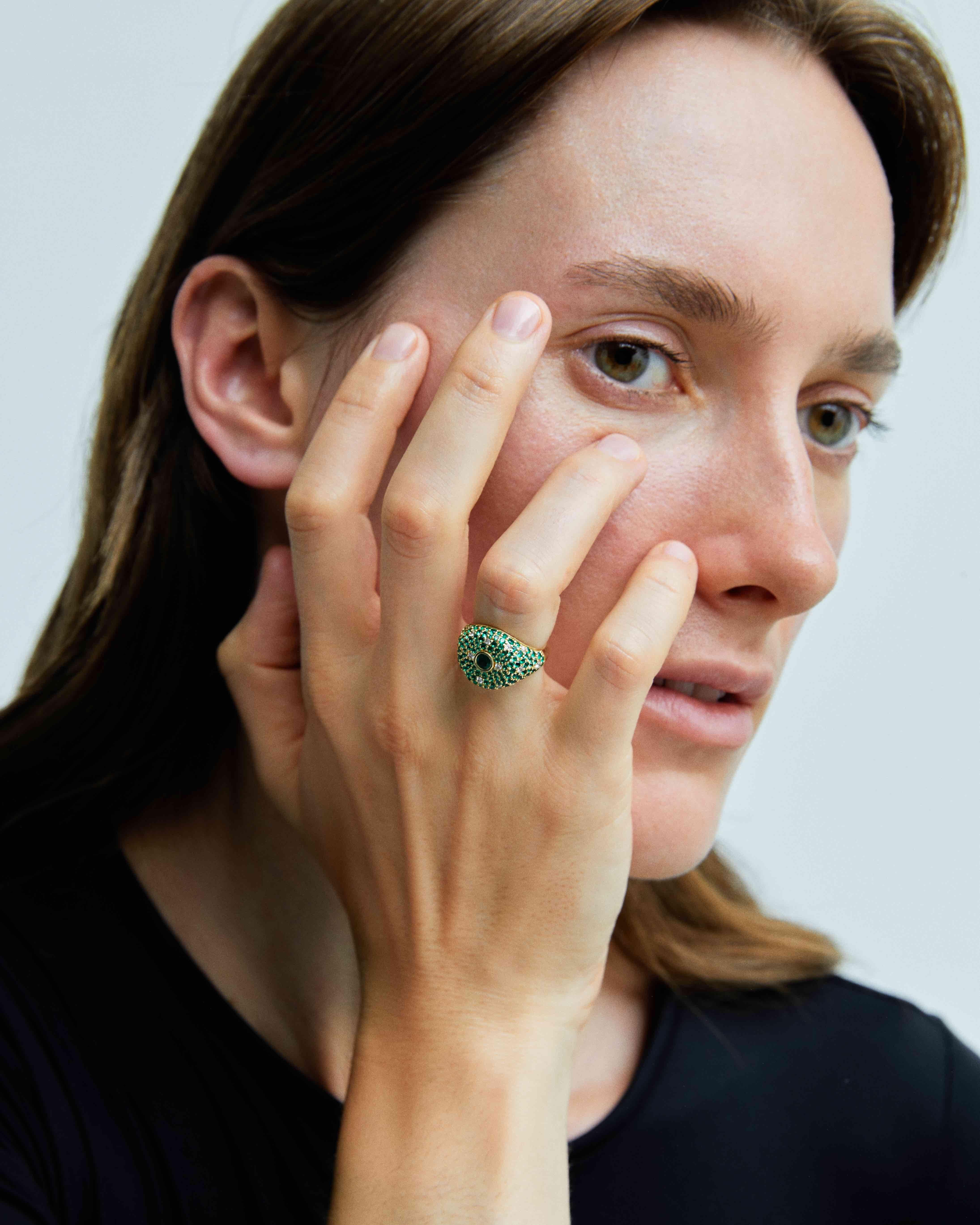 For Sale:  14k Gold BonBon Ring with 0.19 ct Diamond, 1.38 ct Tsavorite & 0.14 ct Emerald 3
