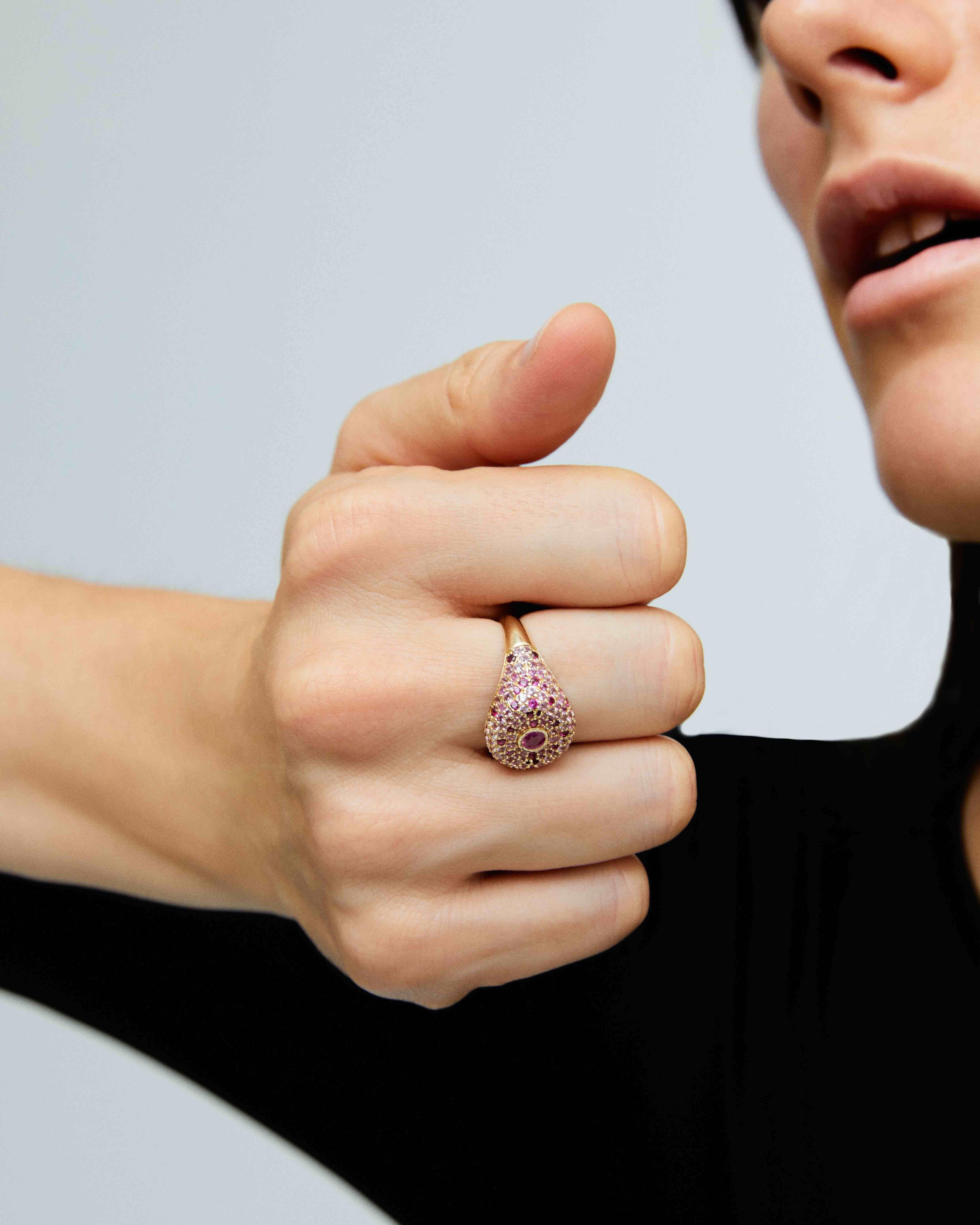For Sale:  14k Gold BonBon Ring with 0.25 ct Ruby & 2.06 ct Pink Mix Sapphire 4