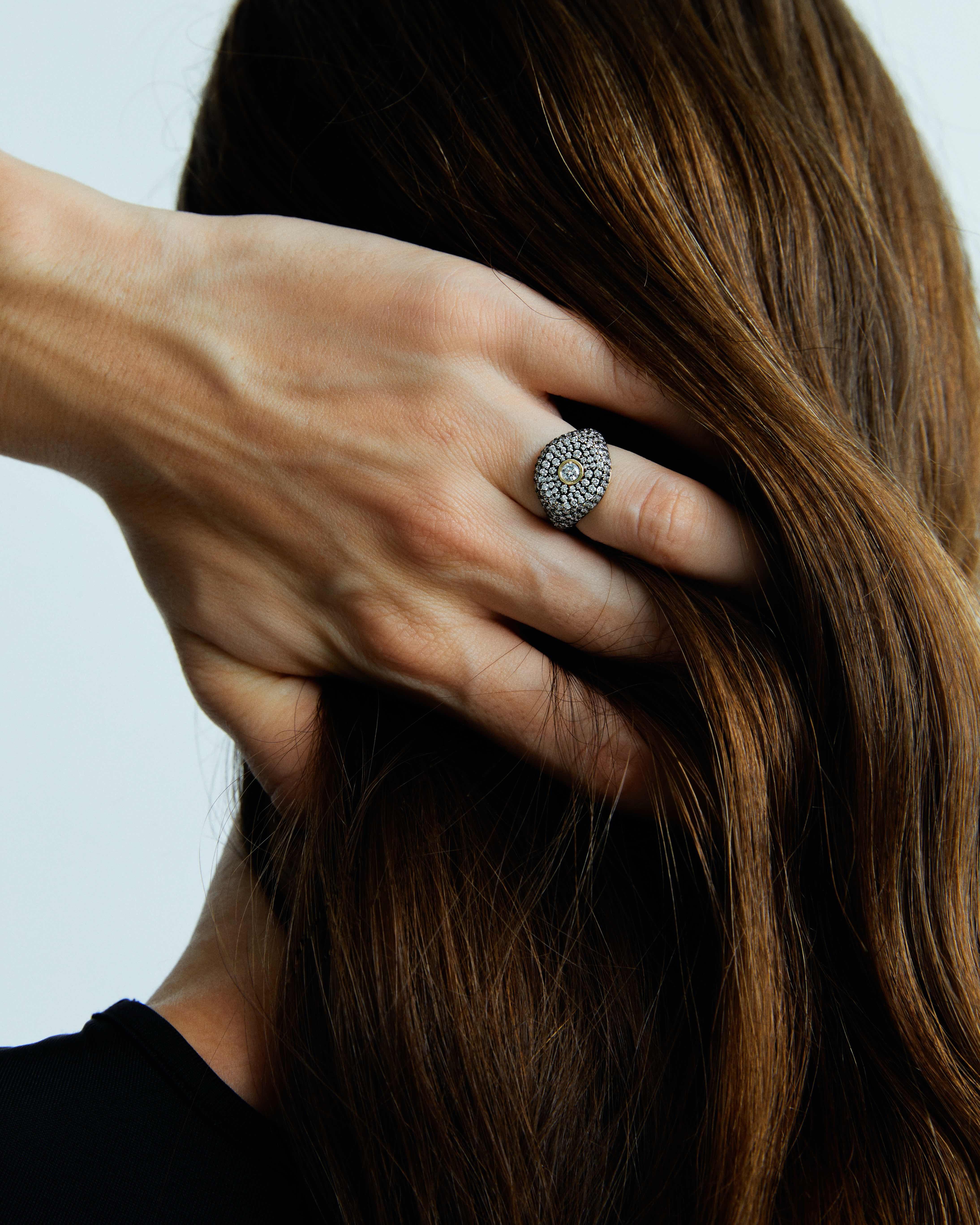 in vendita:  Anello BonBon in oro 14k con diamante da 1,76 carati 2