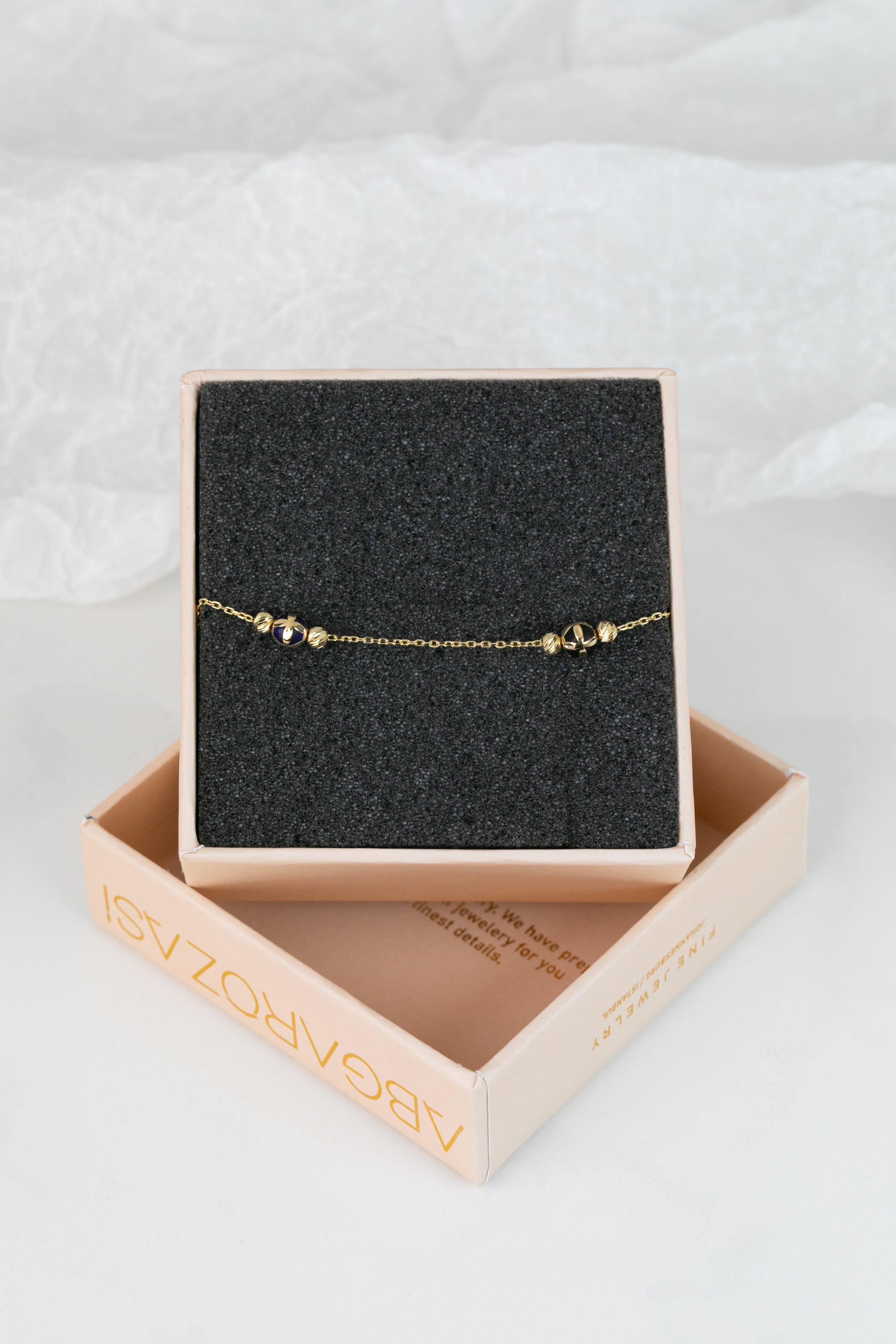 14k Gold Bracelet Black Enameled and Dorica Collected Model Bracelet For Sale 3