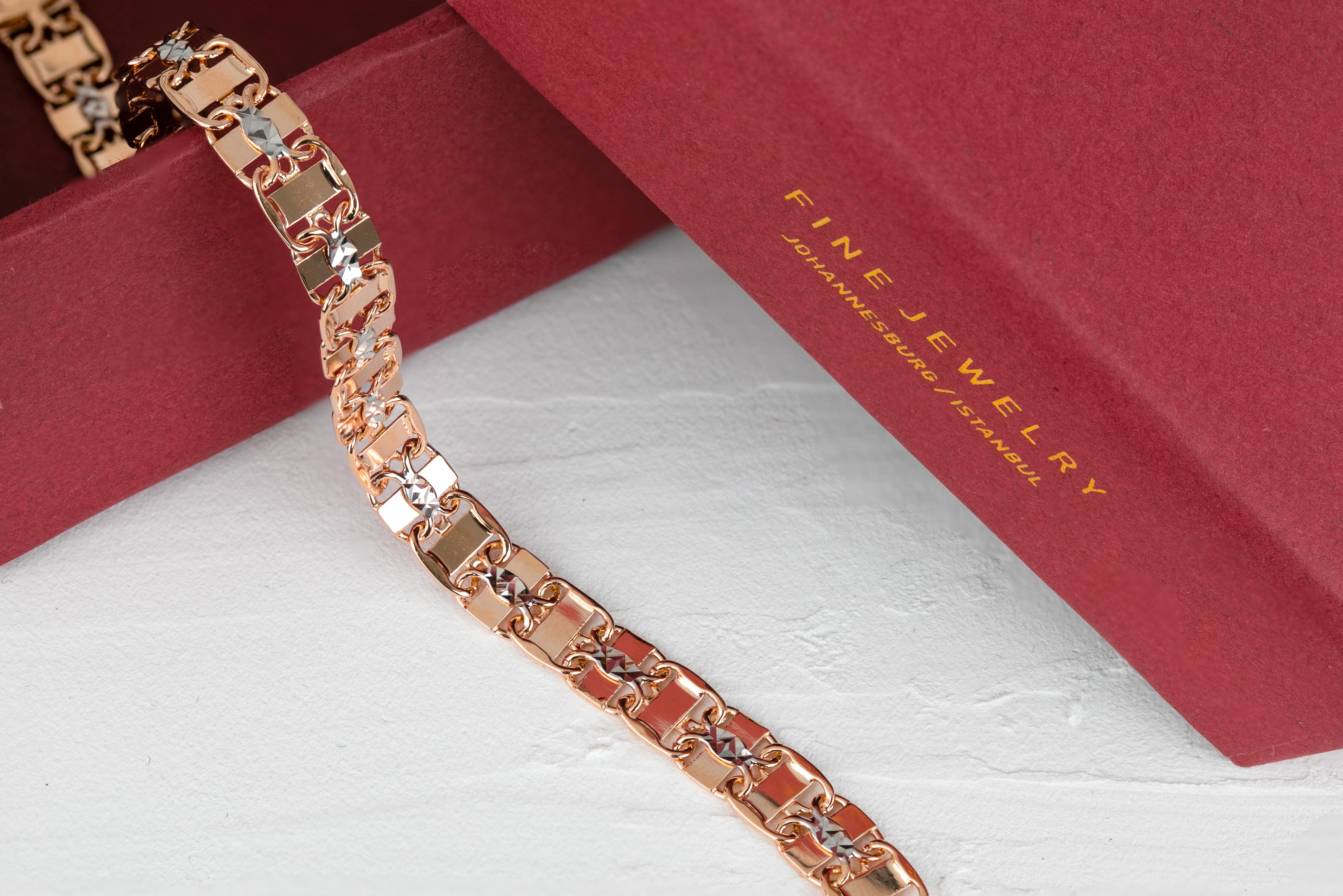  Bracelet en or 14K Bracelet en chaîne épaisse en vente 2