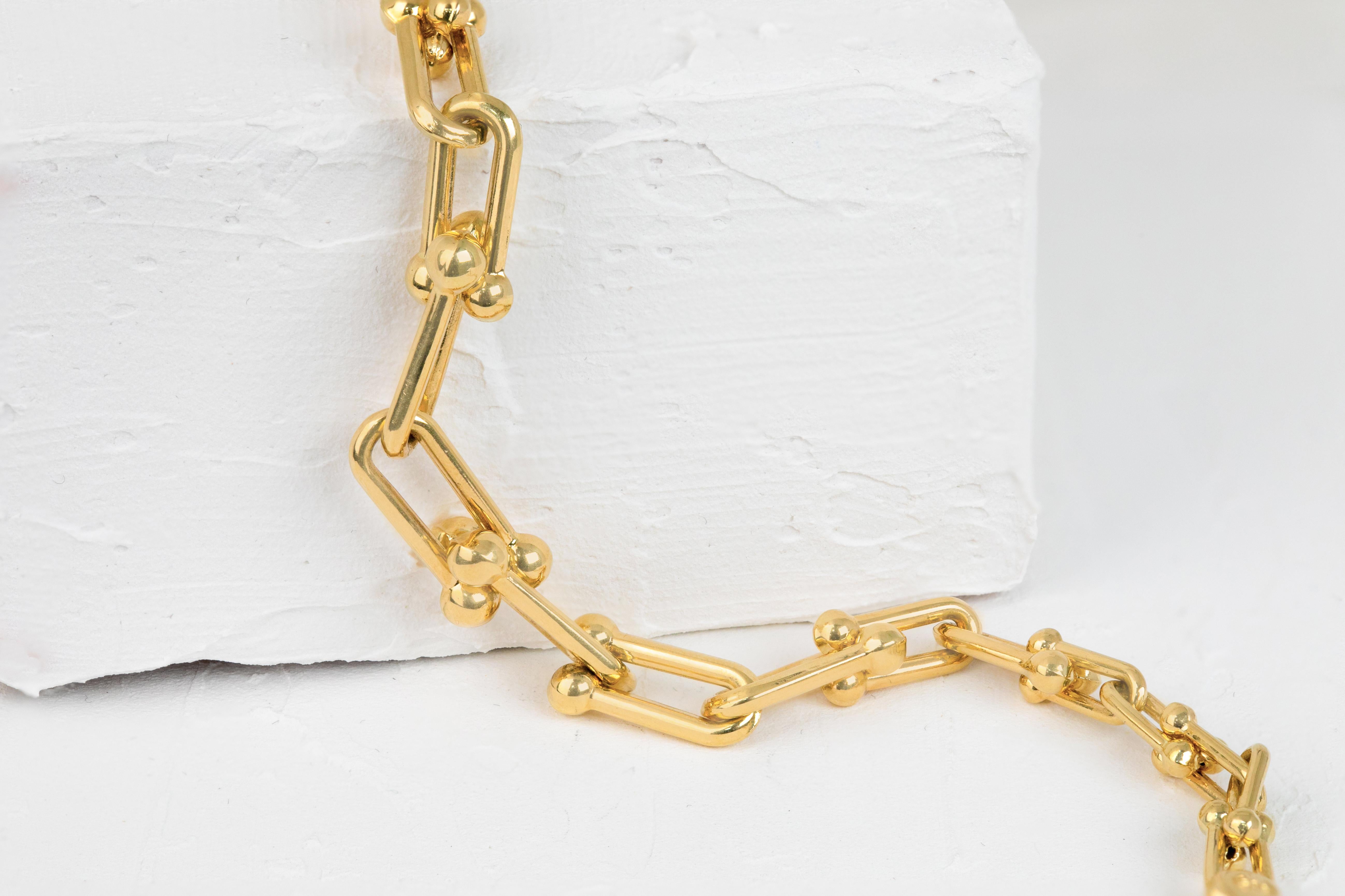14k Gold Bracelet with Bold Chain, 14k Gold Chain Bracelet, Rectangle Bracelet For Sale 2