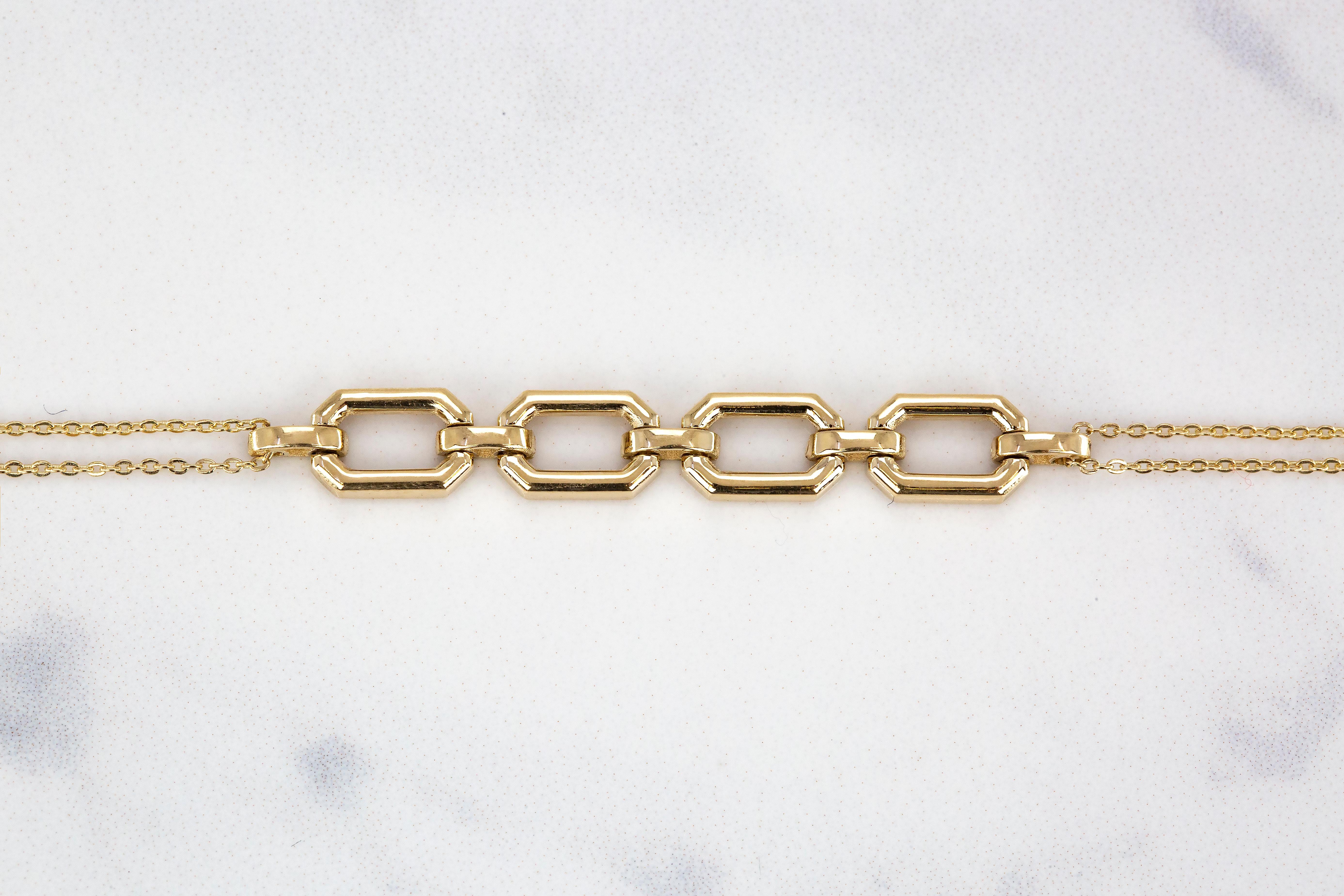 14K Gold Bracelet with Bold Chain, 14k Gold Chain Bracelet, Rectangle Bracelet For Sale 4