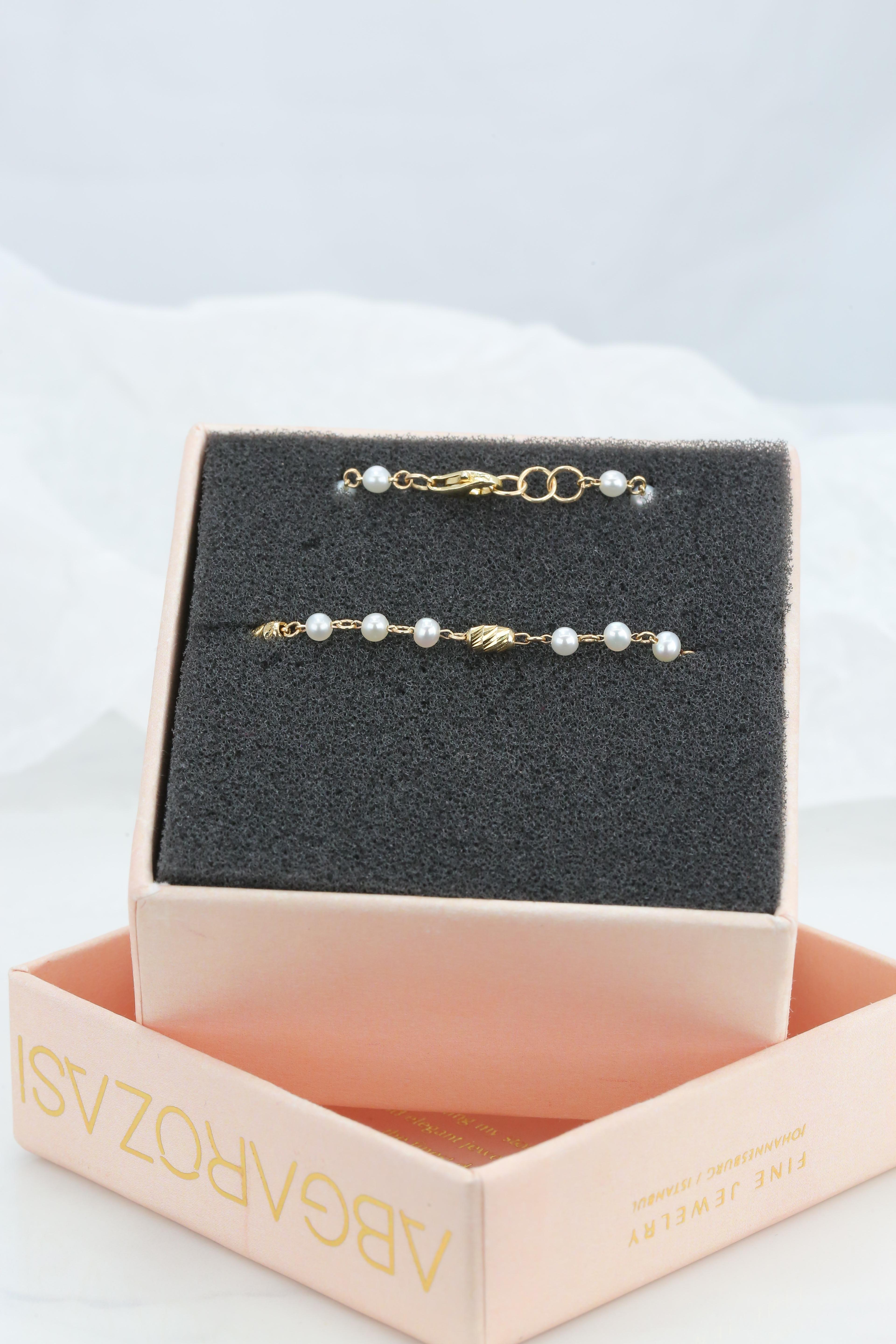 Bracelet en or 14 carats avec perles, bracelet de perles en or 14 carats, bracelet de perles Carlos en vente 1