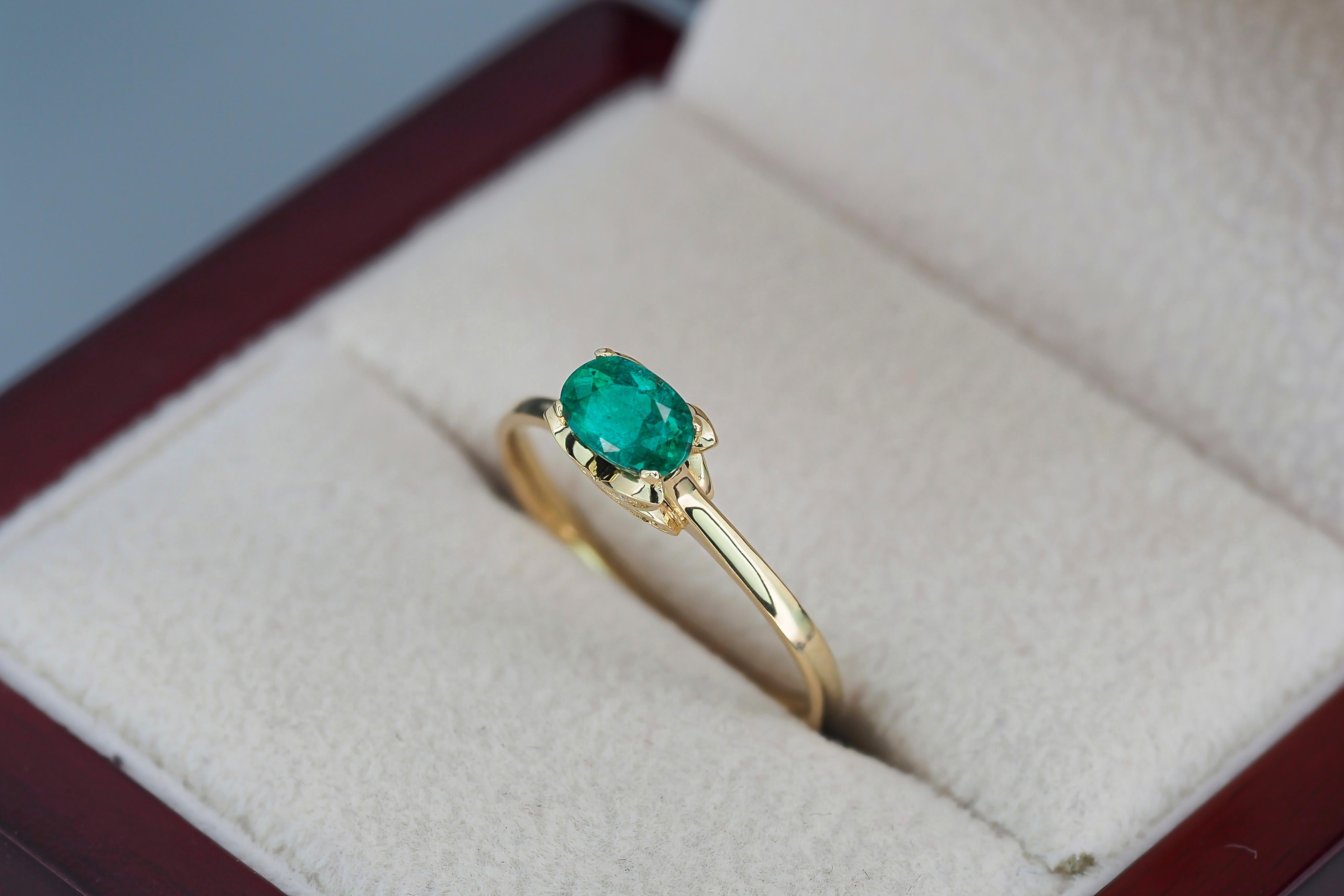 14k Gold Butterfly Ring with Emerald and Diamonds 1
