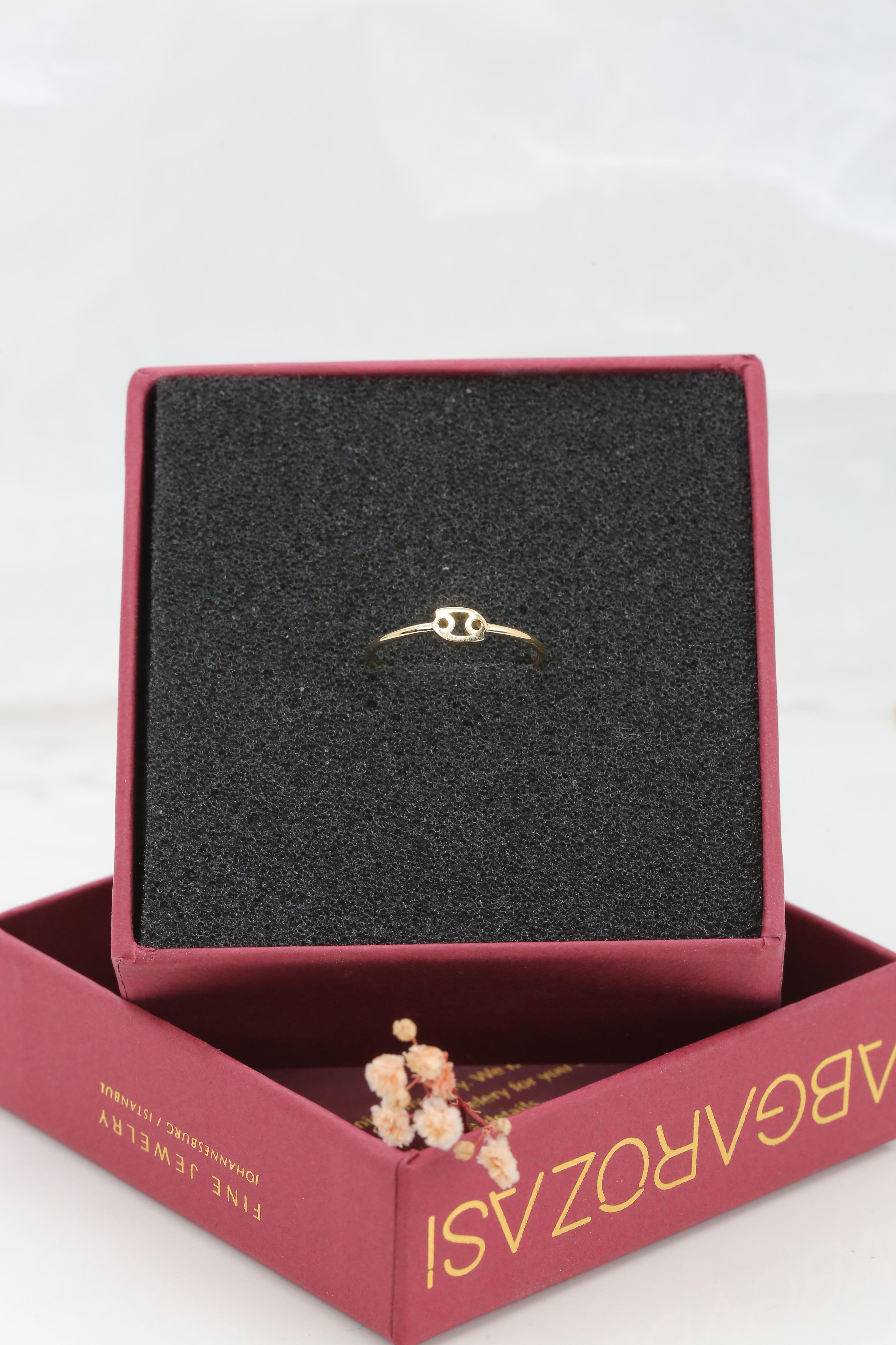 For Sale:  14K Gold Cancer Zodiac Ring, Cancer Sign Zodiac Ring 5