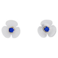 Boucles d'oreilles fleurs sculptées en or 14k.
