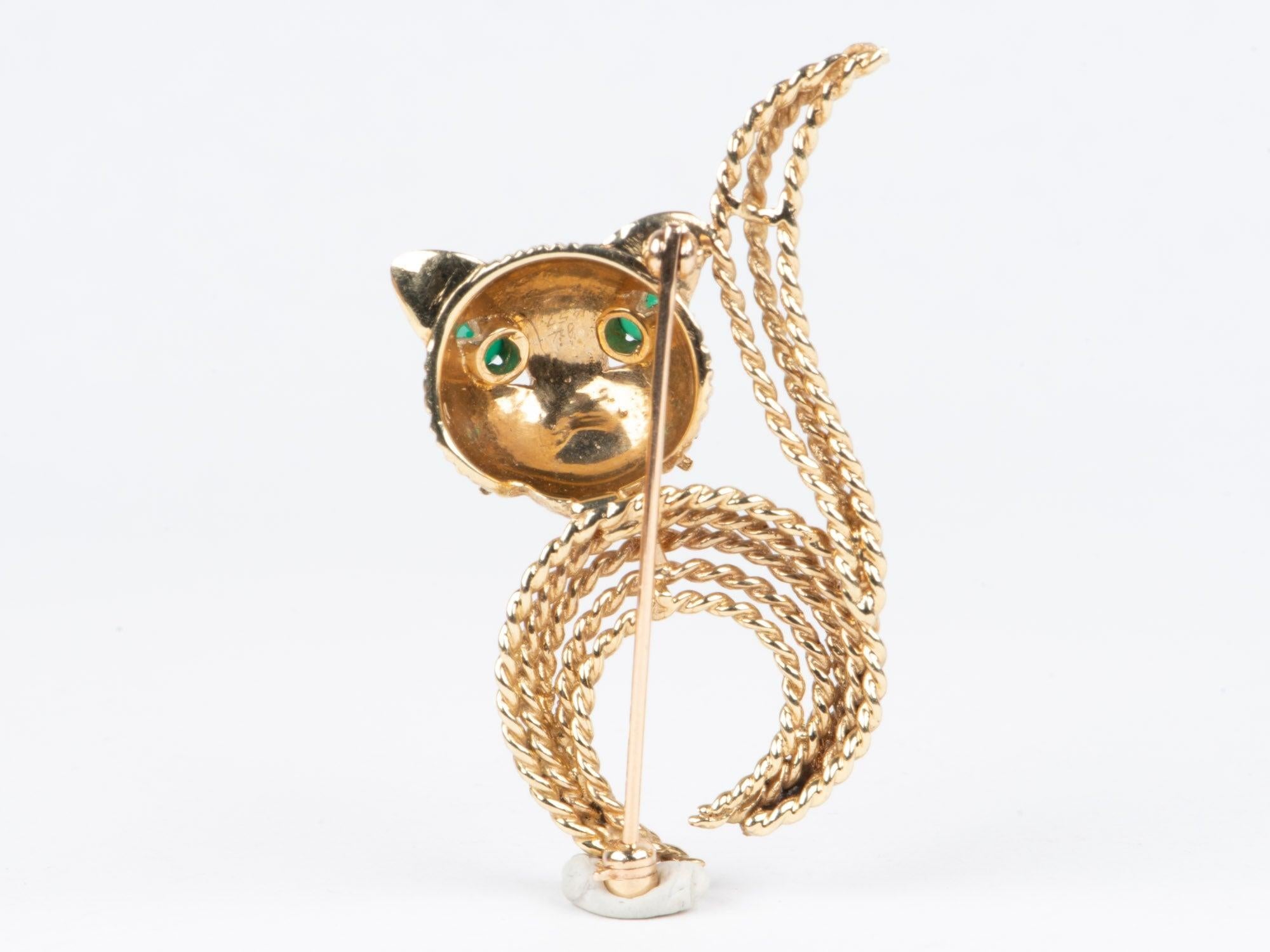 Uncut 14K Gold Cat Brooch with Green Onyx Eyes 8g+ V1148 For Sale
