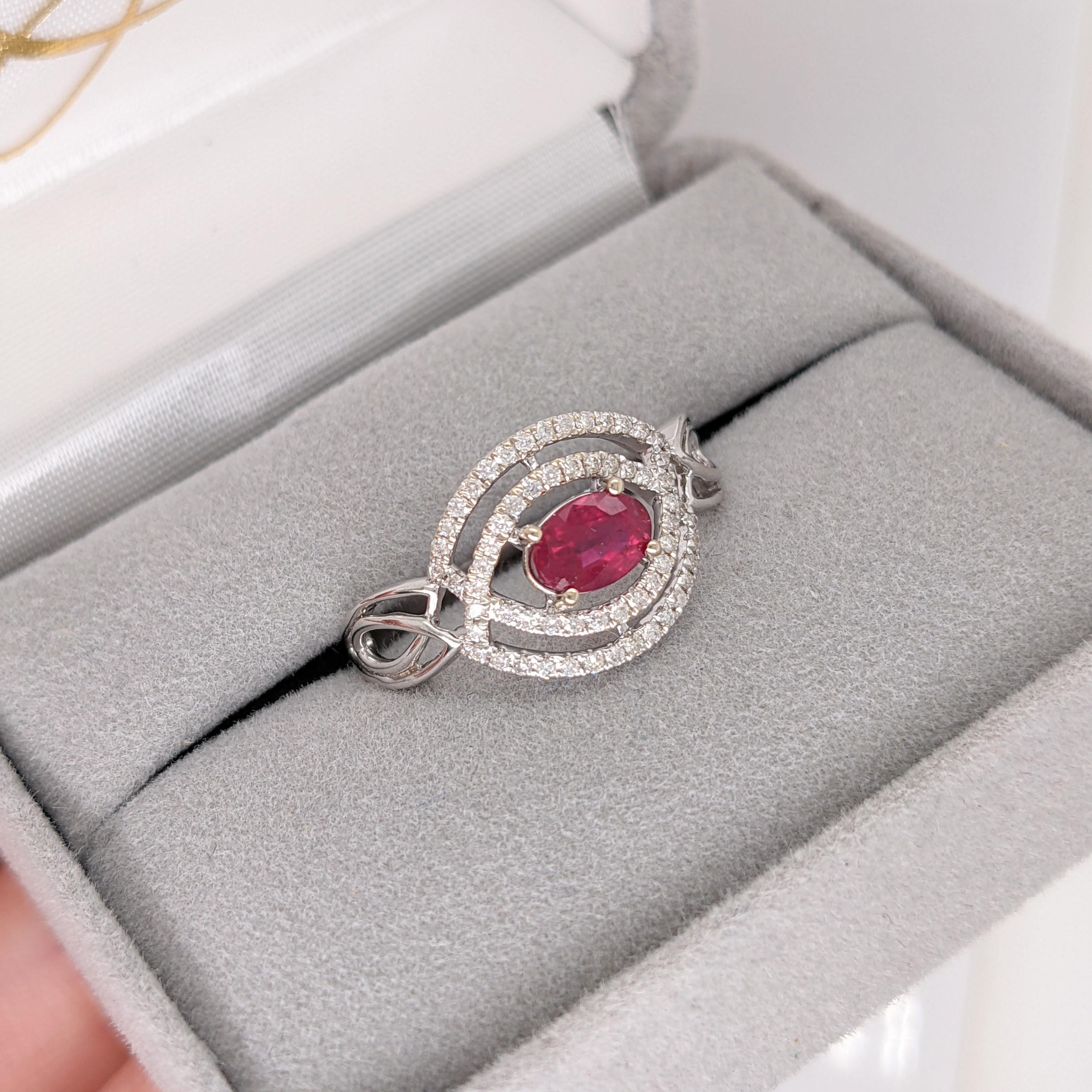 14K Gold keltisch inspiriert Mosambik Rubin und natürliche Diamanten Ring im Zustand „Neu“ im Angebot in Columbus, OH