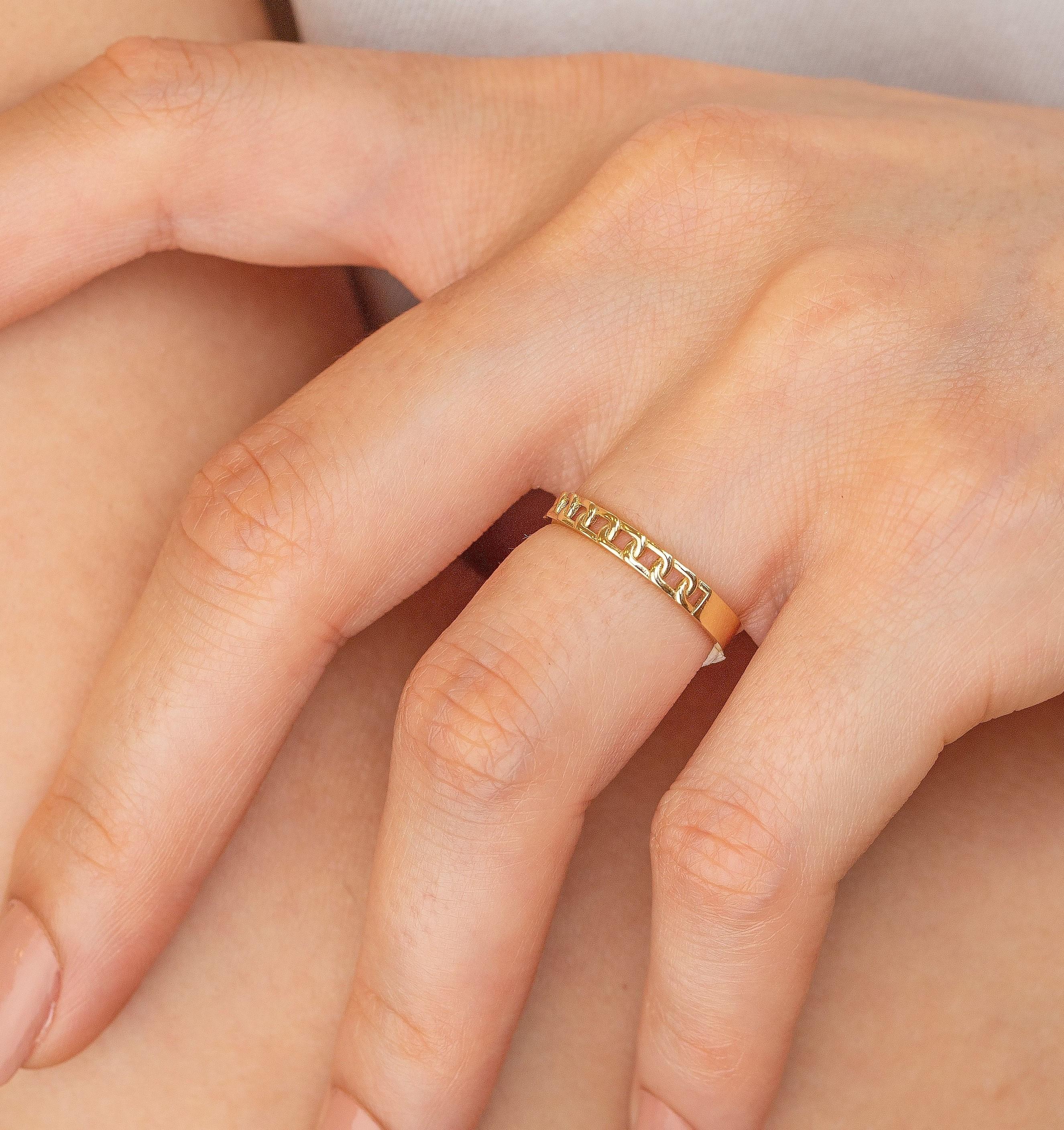 Im Angebot: 14K Goldkette Gliederring, moderner minimalistischer Ring, rosafarbener Ring () 2