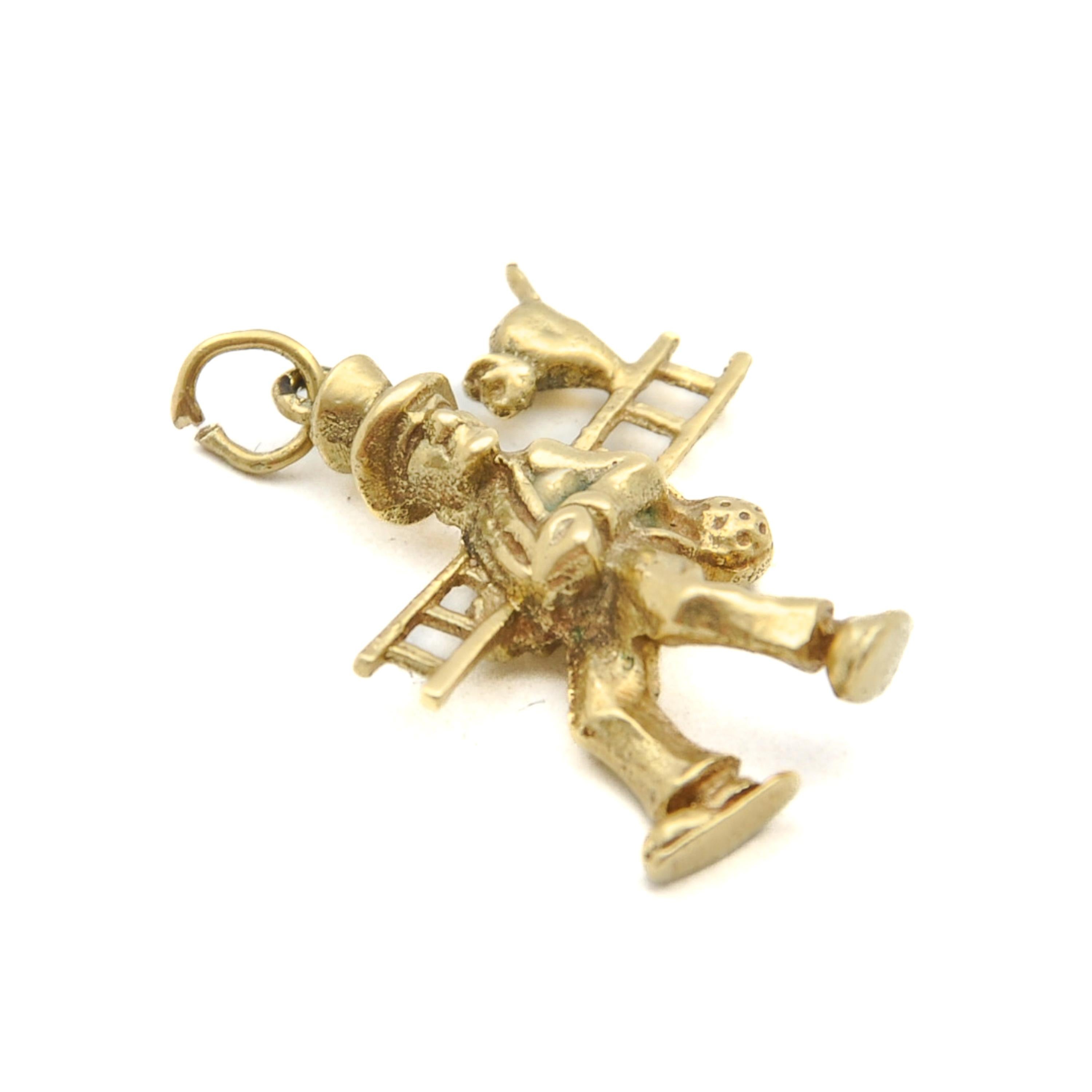 Vintage 14K Gold Chimney Sweep and Cat Charm Pendant For Sale 1