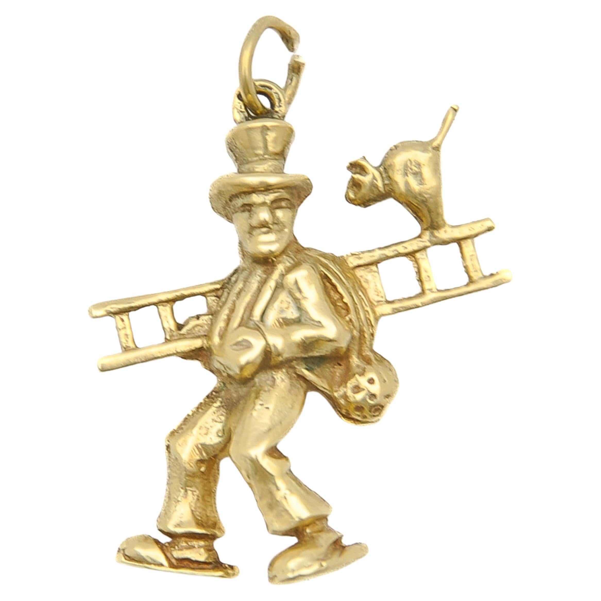 Vintage 14K Gold Chimney Sweep and Cat Charm Pendant For Sale