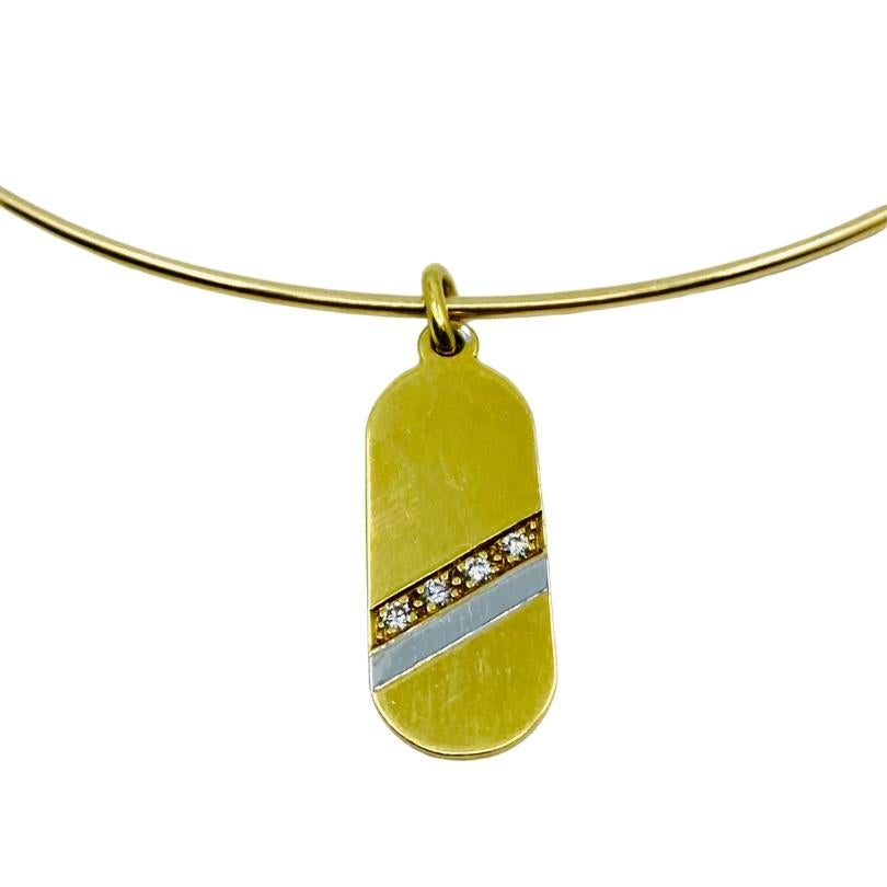 Taglio rotondo Collana girocollo in oro 14k Ciondolo con diamante in oro 18k in vendita