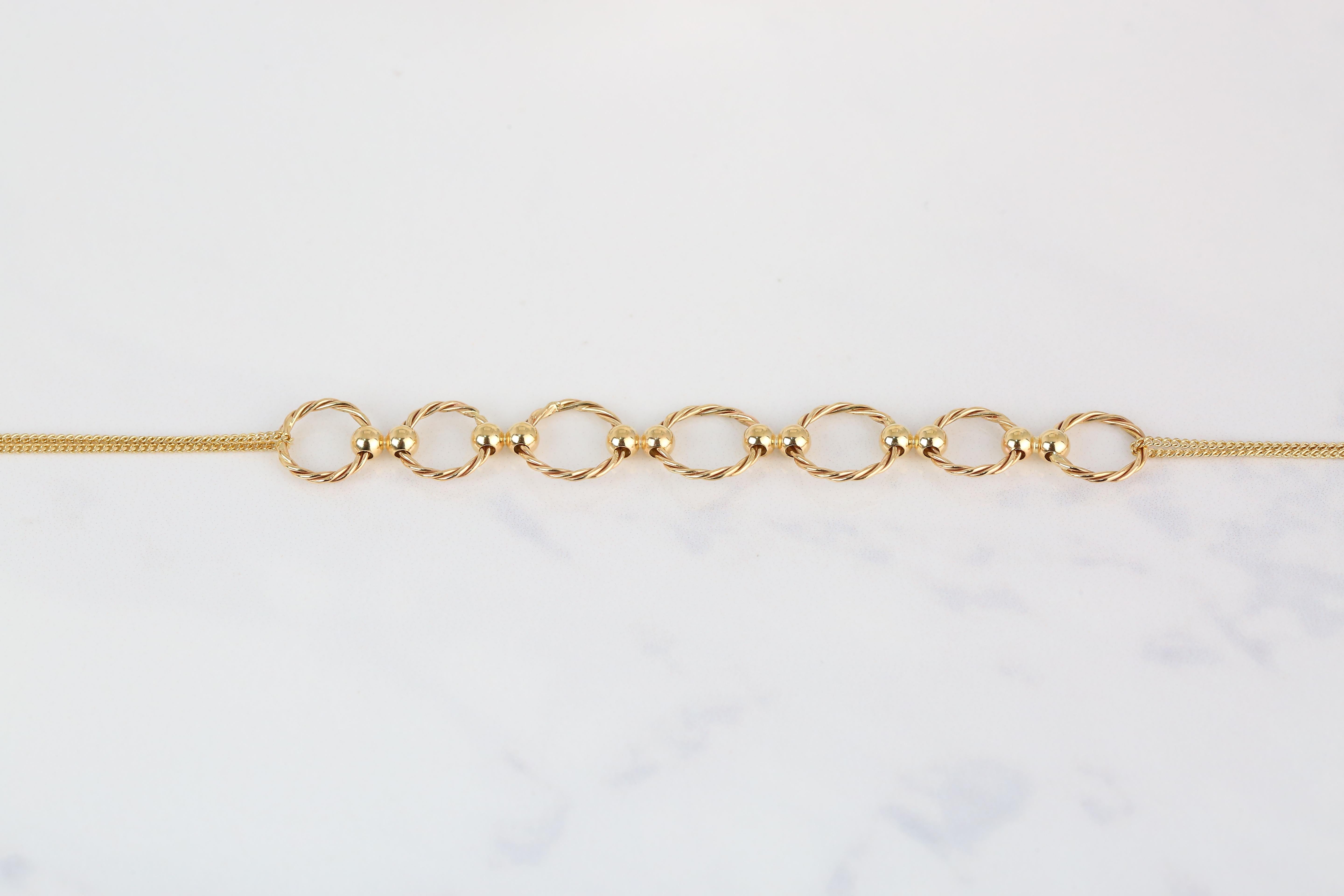 Women's 14K Gold Circle by Circle Charm Dainty Chain Bracelet For Sale