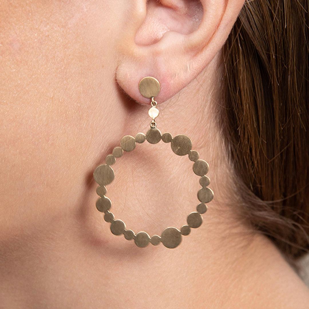 Contemporary 14 Karat Gold Circle Hoop Earrings For Sale