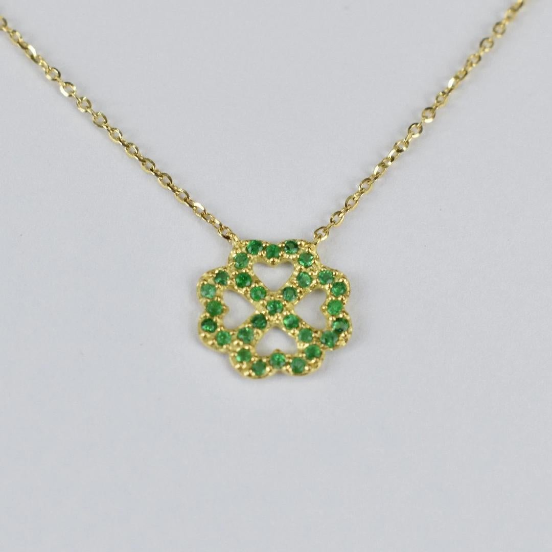 solid gold clover necklace
