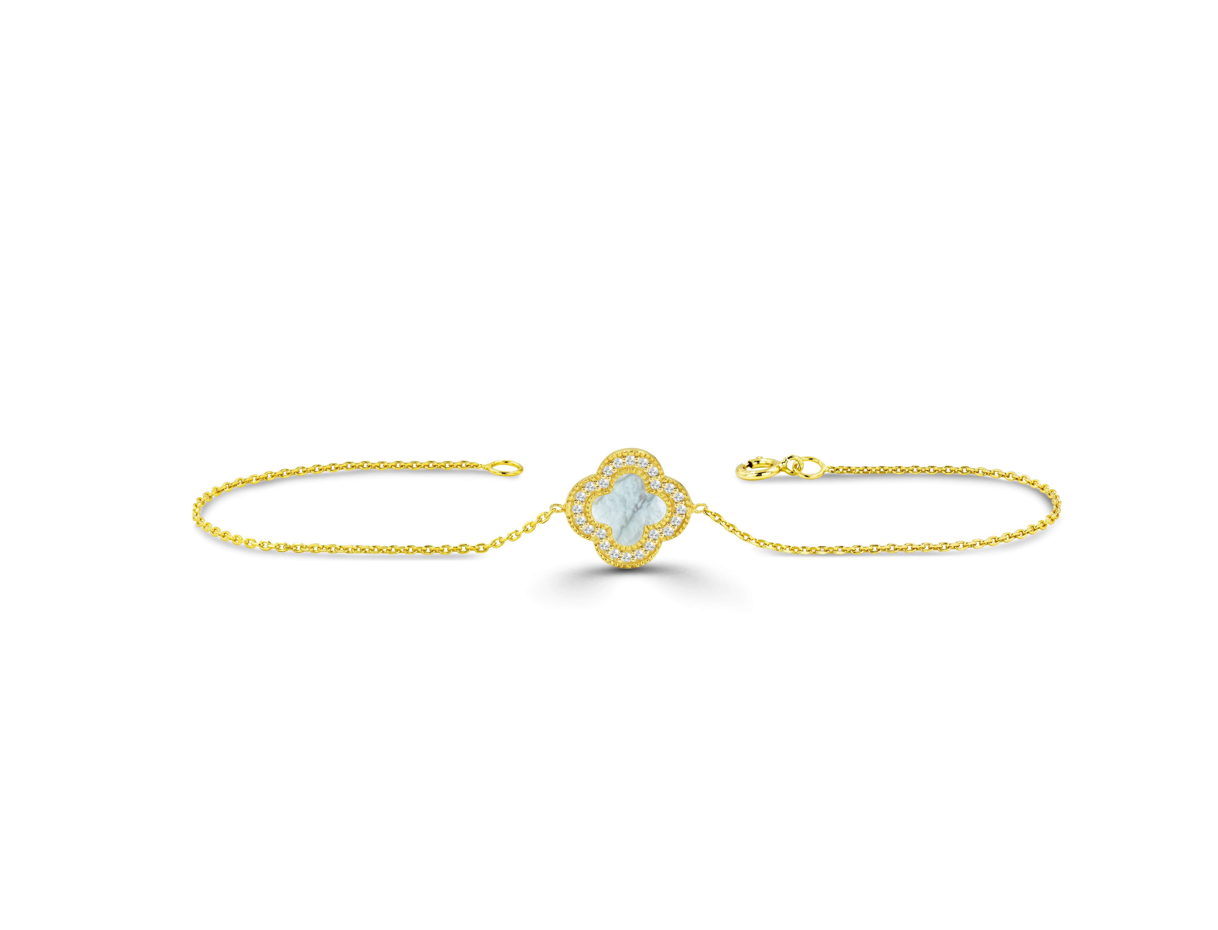 clover pearl bracelet