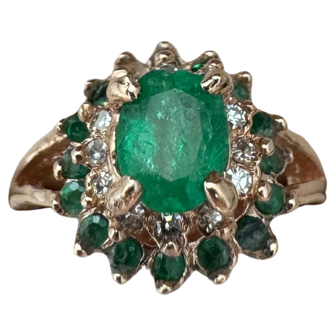 14K Gold Cluster Ring with 1.60ct Emeralds & 0.30ct F VS1 Diamonds For Sale