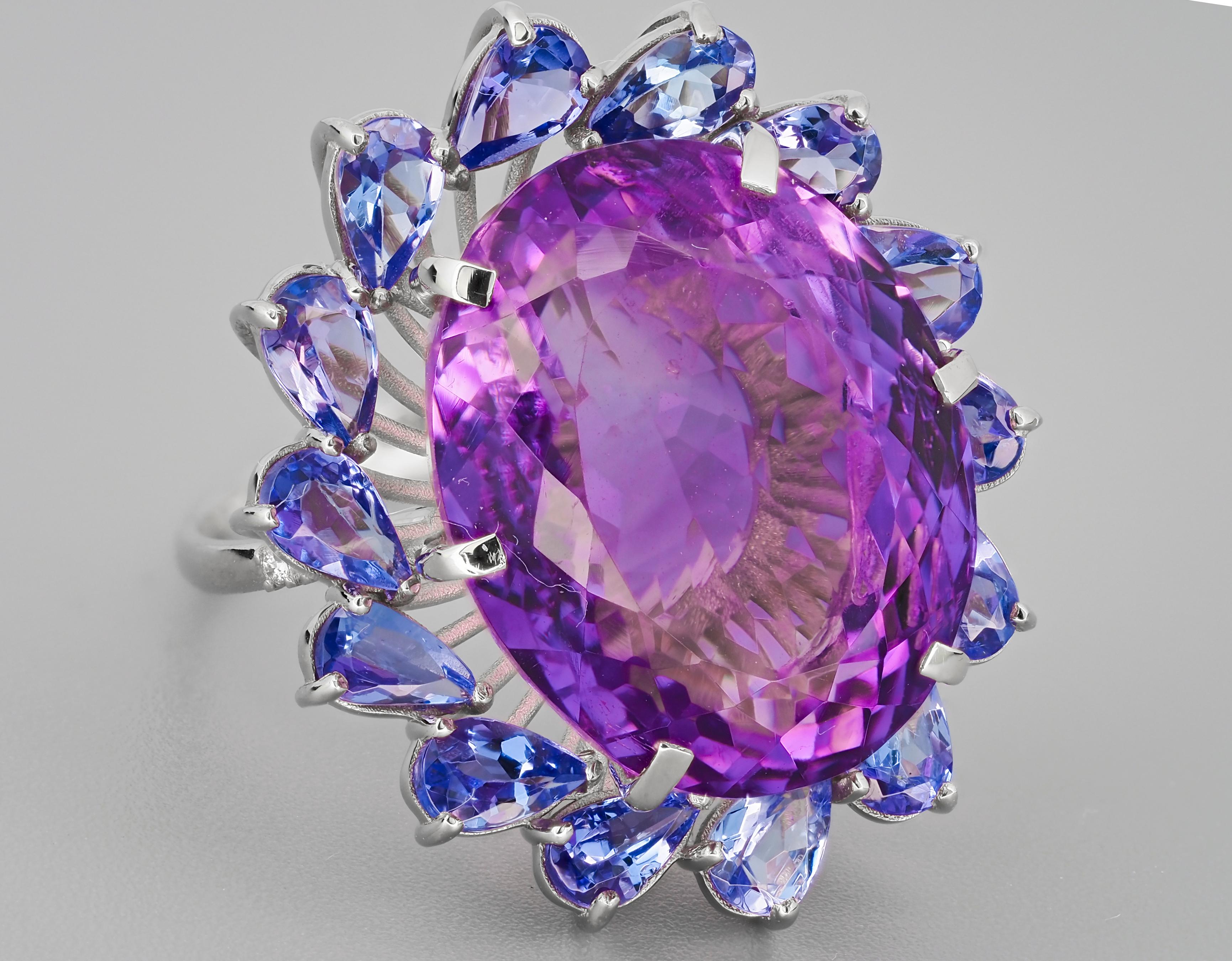 14k Gold Cocktail Ring with Amethyst, Tanzanites and Diamonds 5