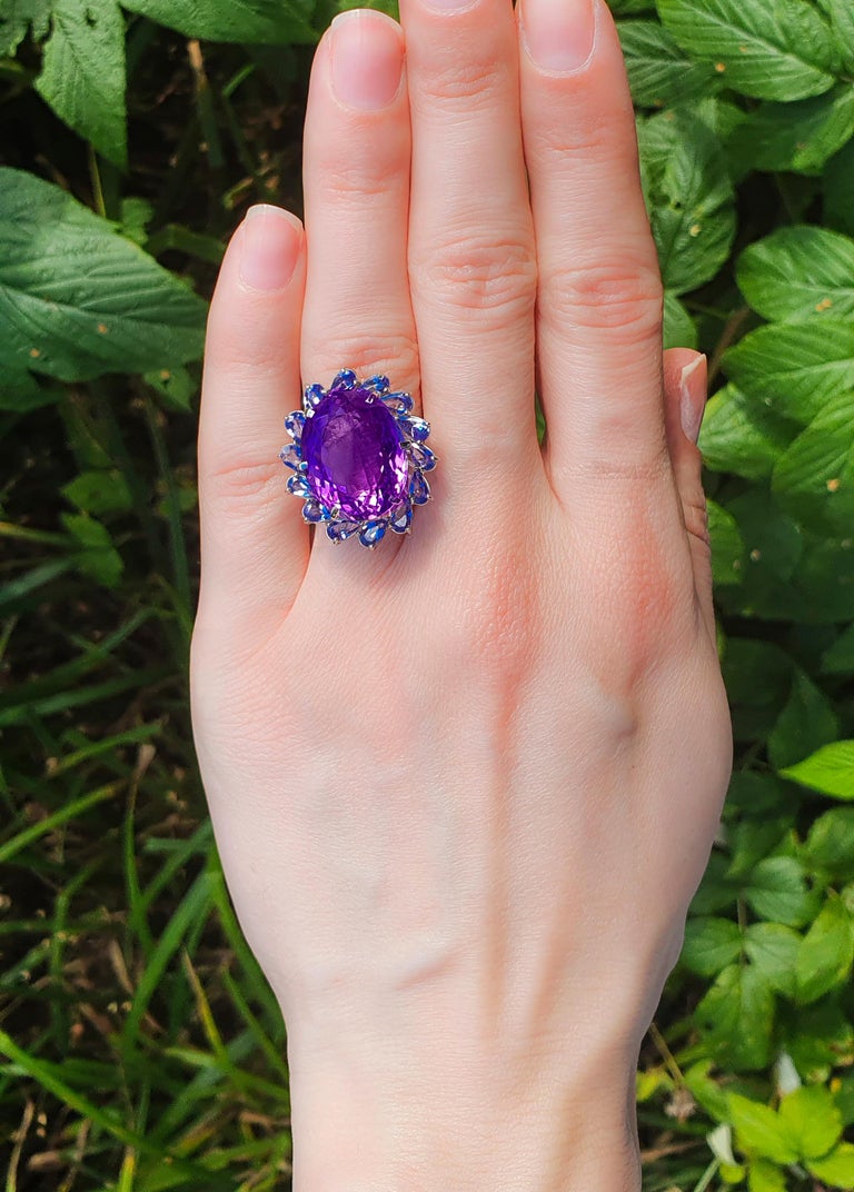 14k Gold Cocktail Ring with Amethyst, Tanzanites and Diamonds For Sale 1