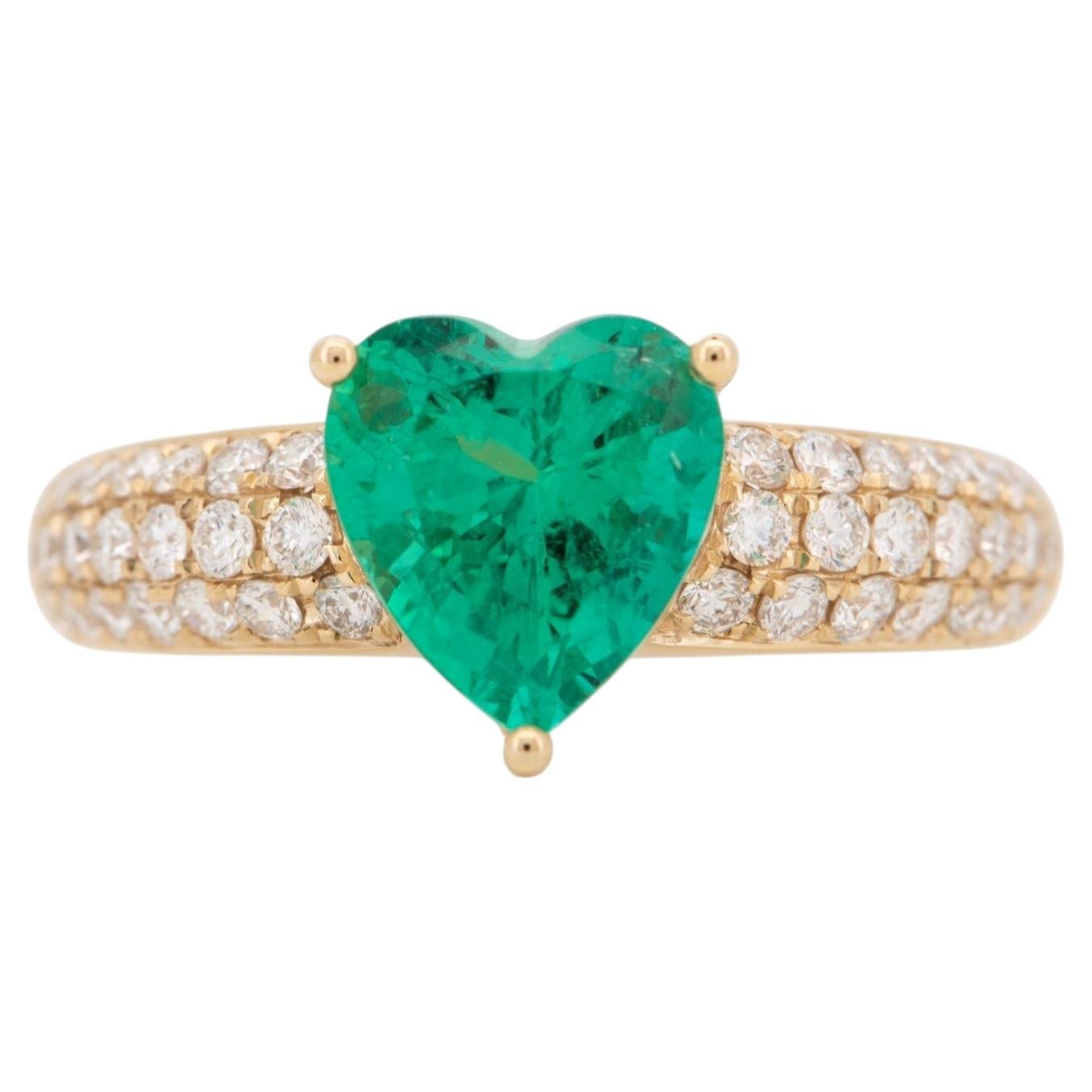 14K Gold Colombian Emerald on Diamond Pave Engagement Ring Heart-Shaped Gemstone