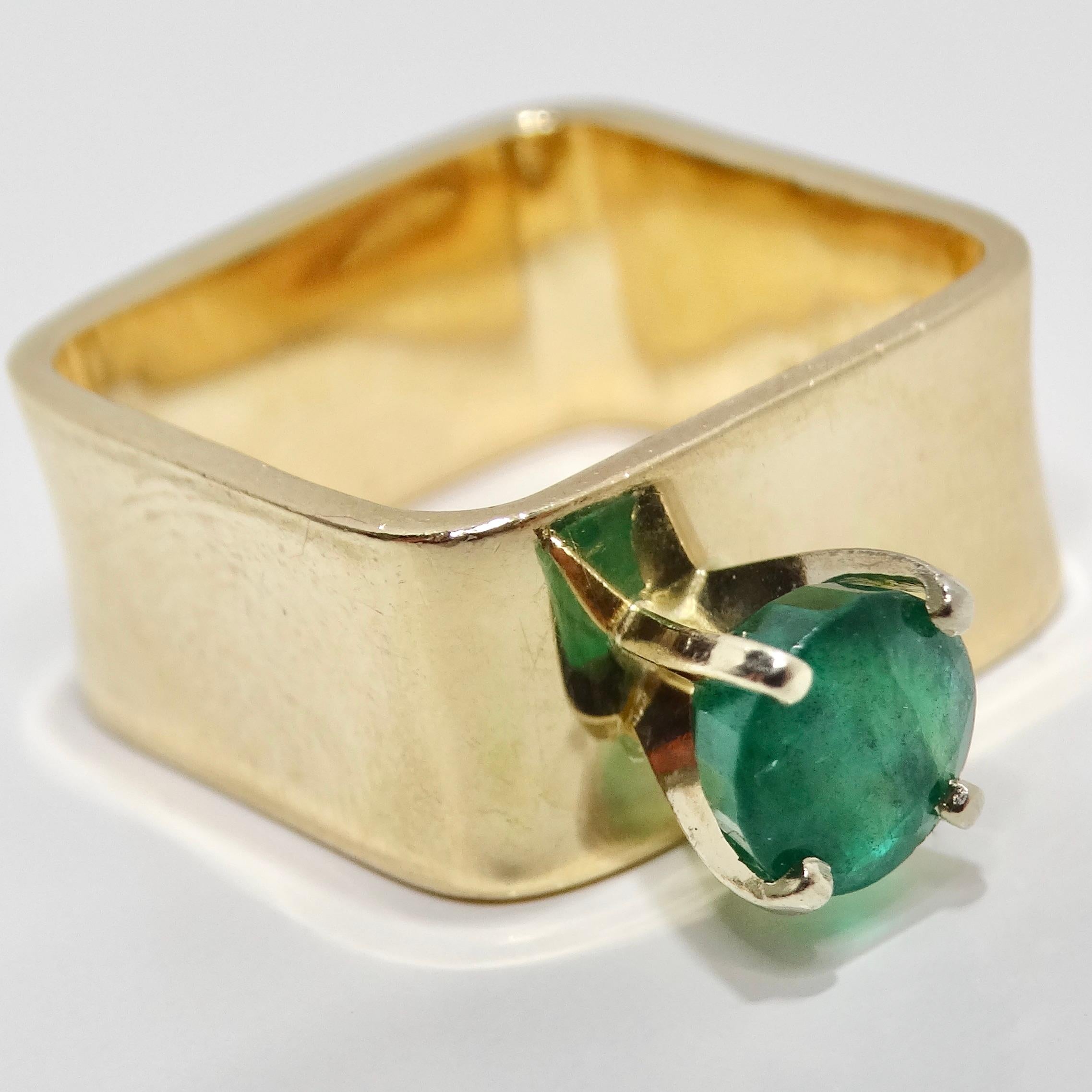 14K Gold Colombian Emerald Square Cocktail Ring In Good Condition For Sale In Scottsdale, AZ