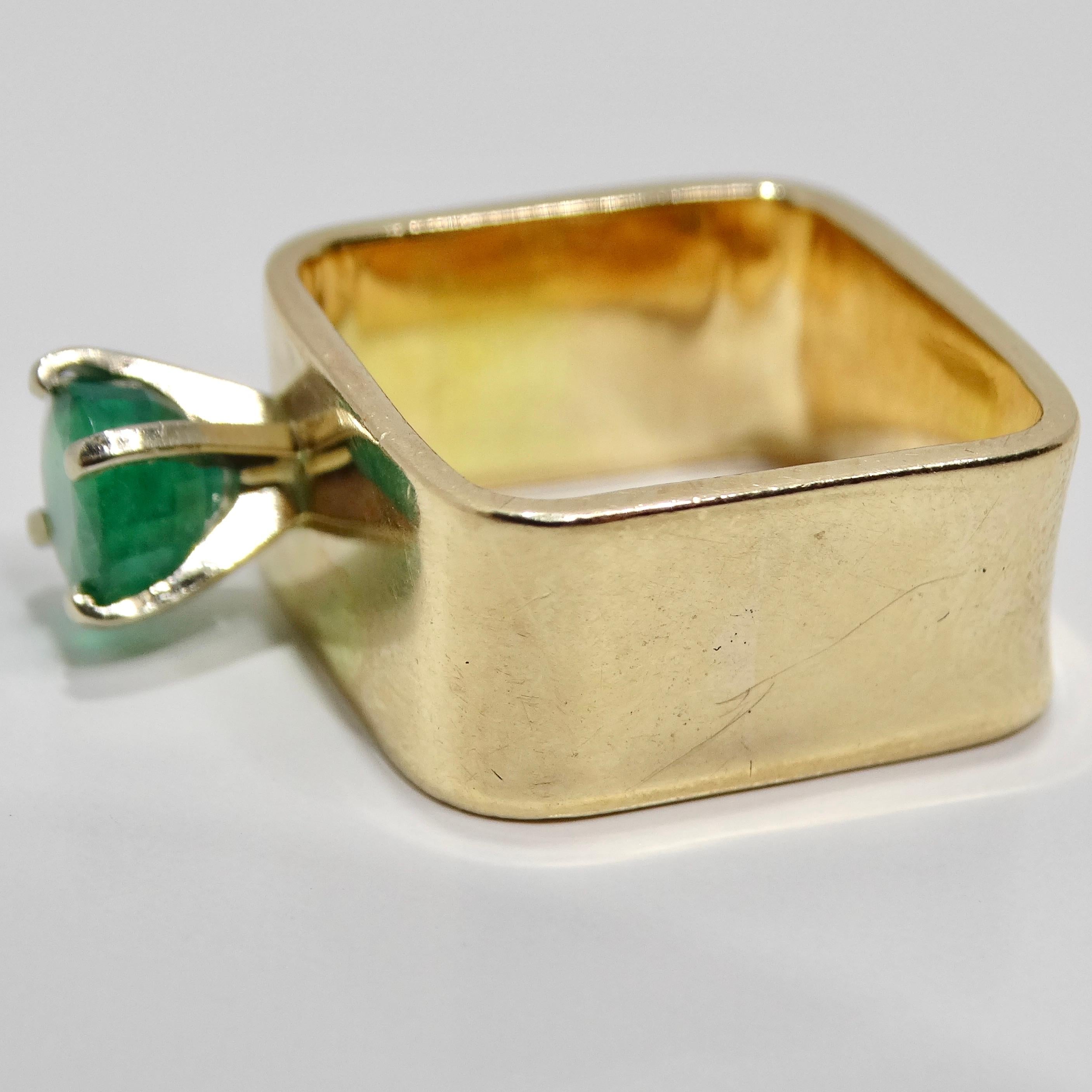 14K Gold Colombian Emerald Square Cocktail Ring For Sale 2