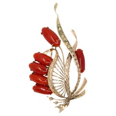 14K Gold Coral Brooch