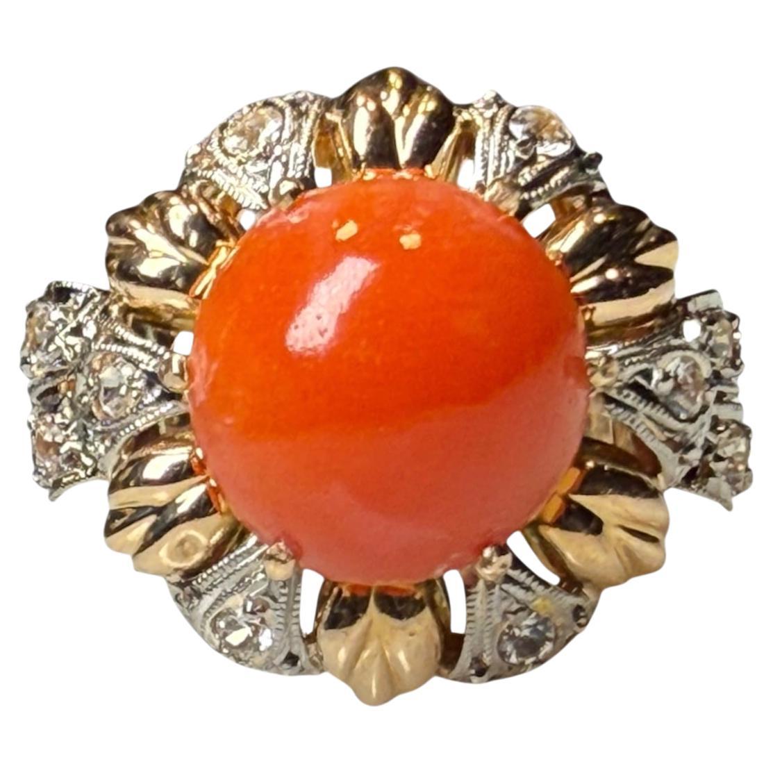 Anello con zaffiro e corallo in oro 14K