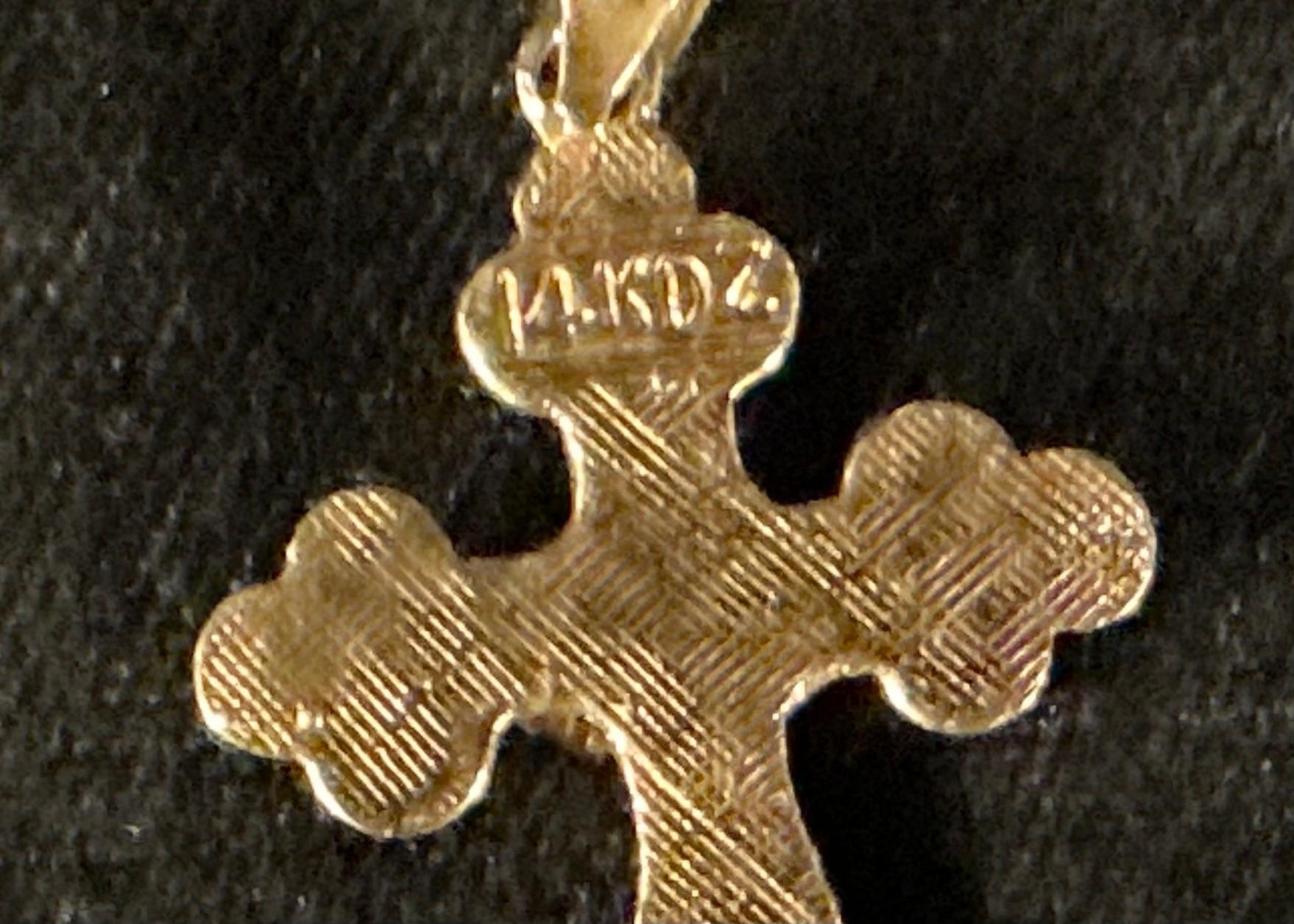 Women's or Men's 14K Gold Cross Pendant For Sale