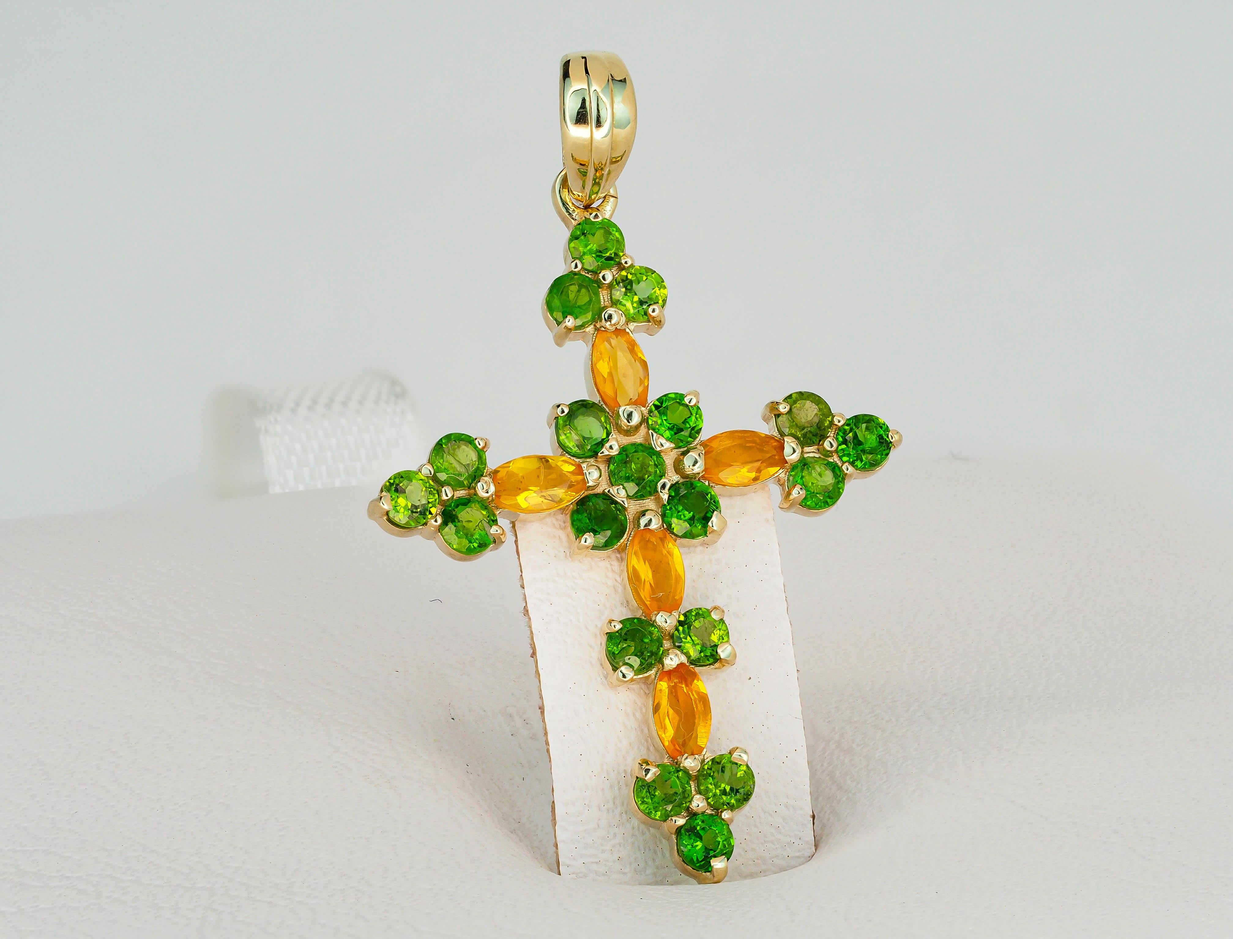 Taglio marquise Ciondolo a forma di croce in oro 14k con pietre preziose multicolore in vendita