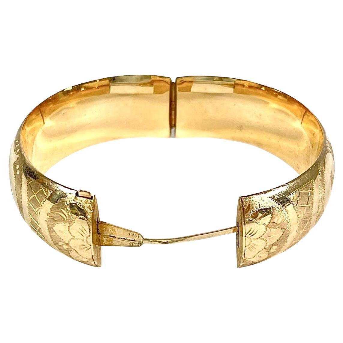 14K Gold  Cuff Bracelet Bon état - En vente à Bradenton, FL