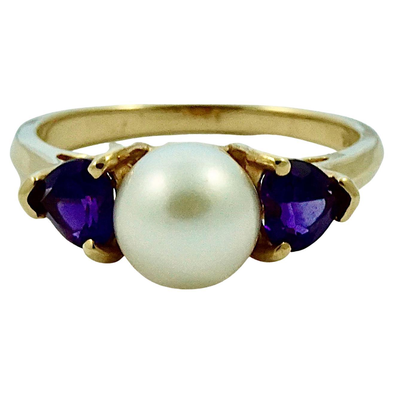 14K Gold Cultured Pearl and Heart Shaped Amethyst Dress Ring  For Sale
