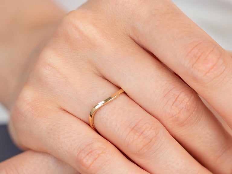 Customizable 14K Gold Curve Ring, 14K Gold Geometric Ring, 14K Bent