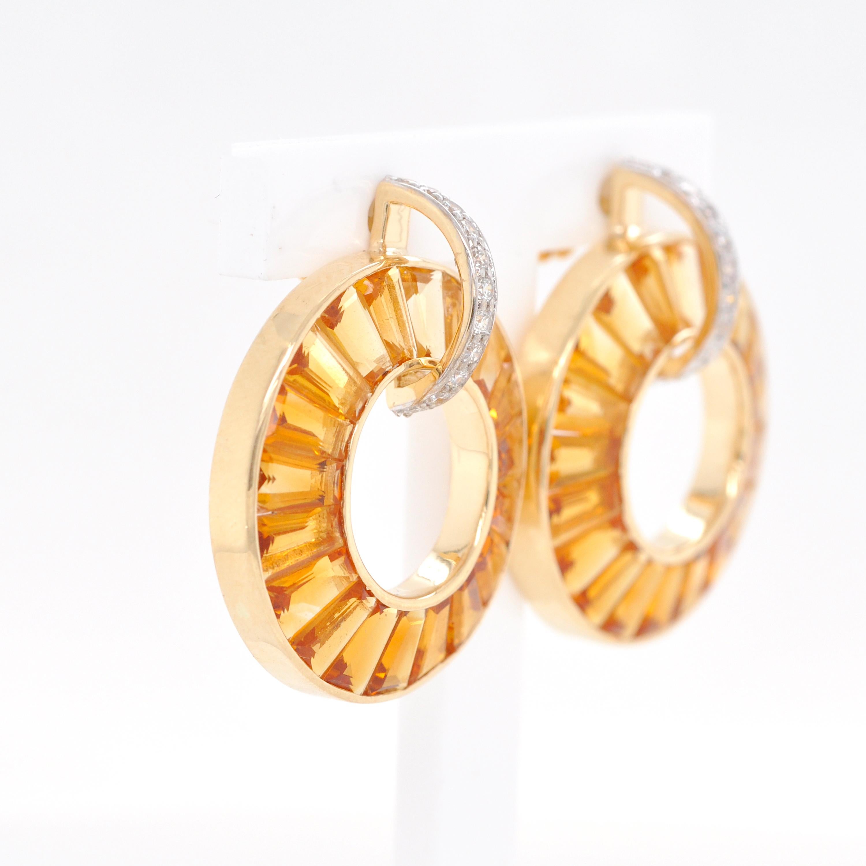 Clous d'oreilles en or 14 carats, avec citrine, baguettes et diamants, taillés sur mesure en vente 4