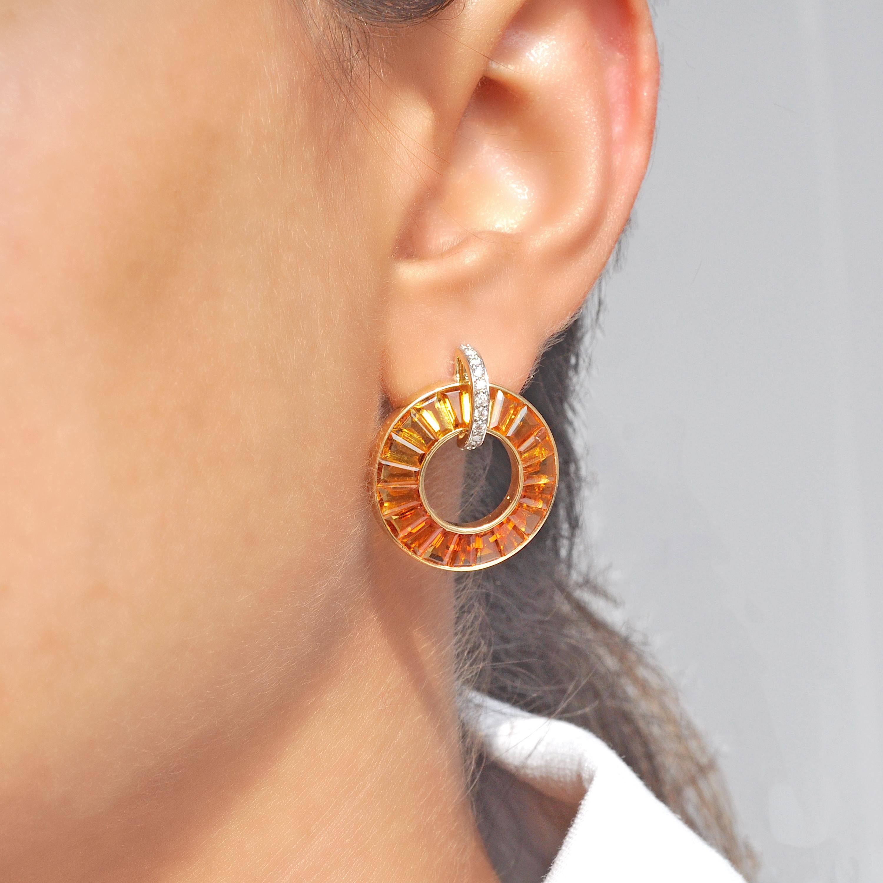 Taille navette Clous d'oreilles en or 14 carats, avec citrine, baguettes et diamants, taillés sur mesure en vente