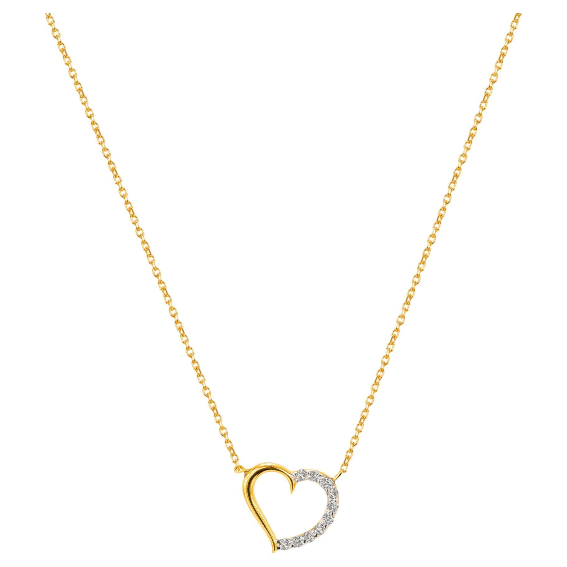 14k Gold Dainty Gold Diamond Heart Necklace VS Natural Round Diamond