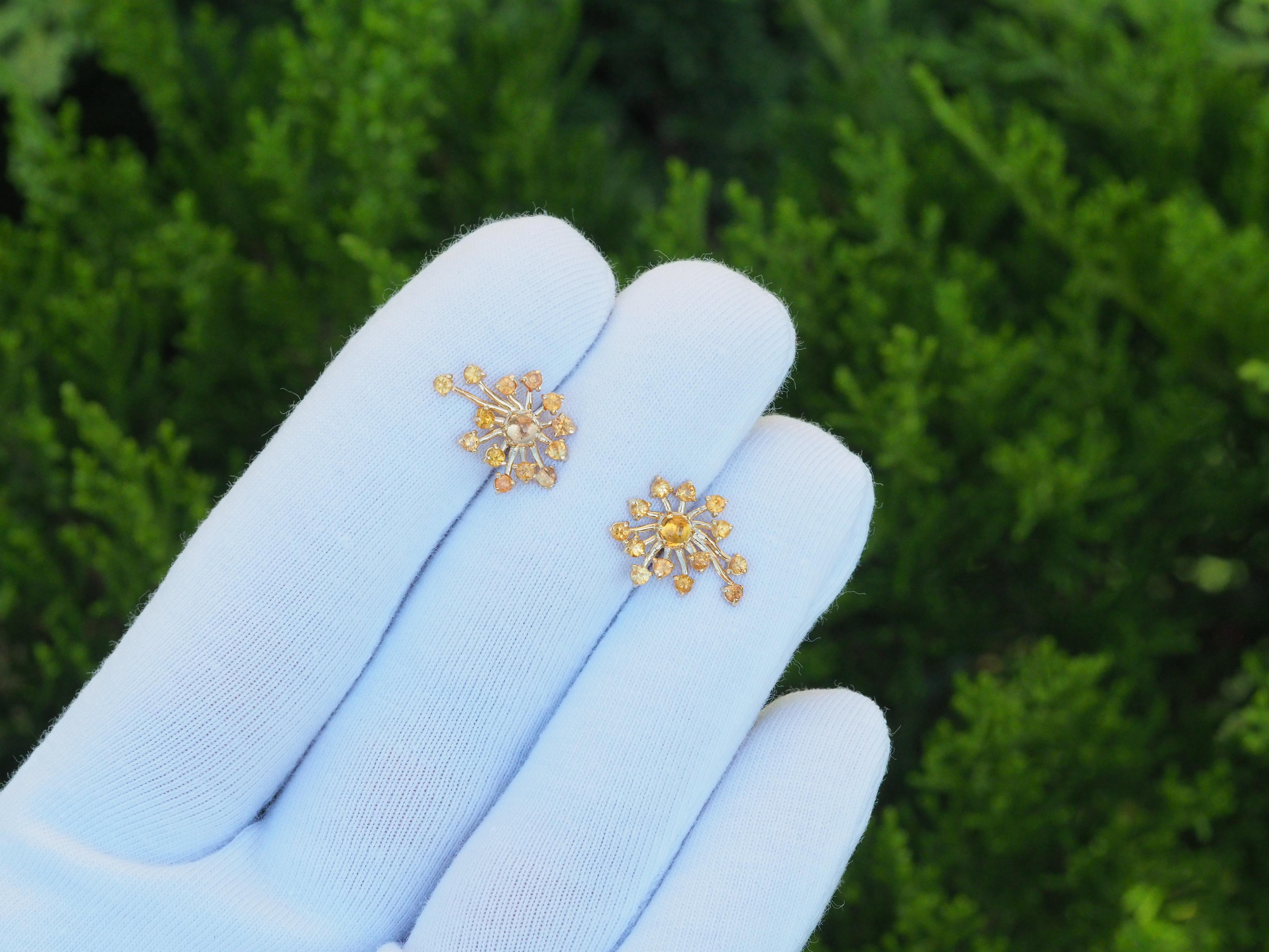 Modern 14k Gold Dandelion Flower Earrings Studs, Yellow Sapphire Flower Earrings For Sale
