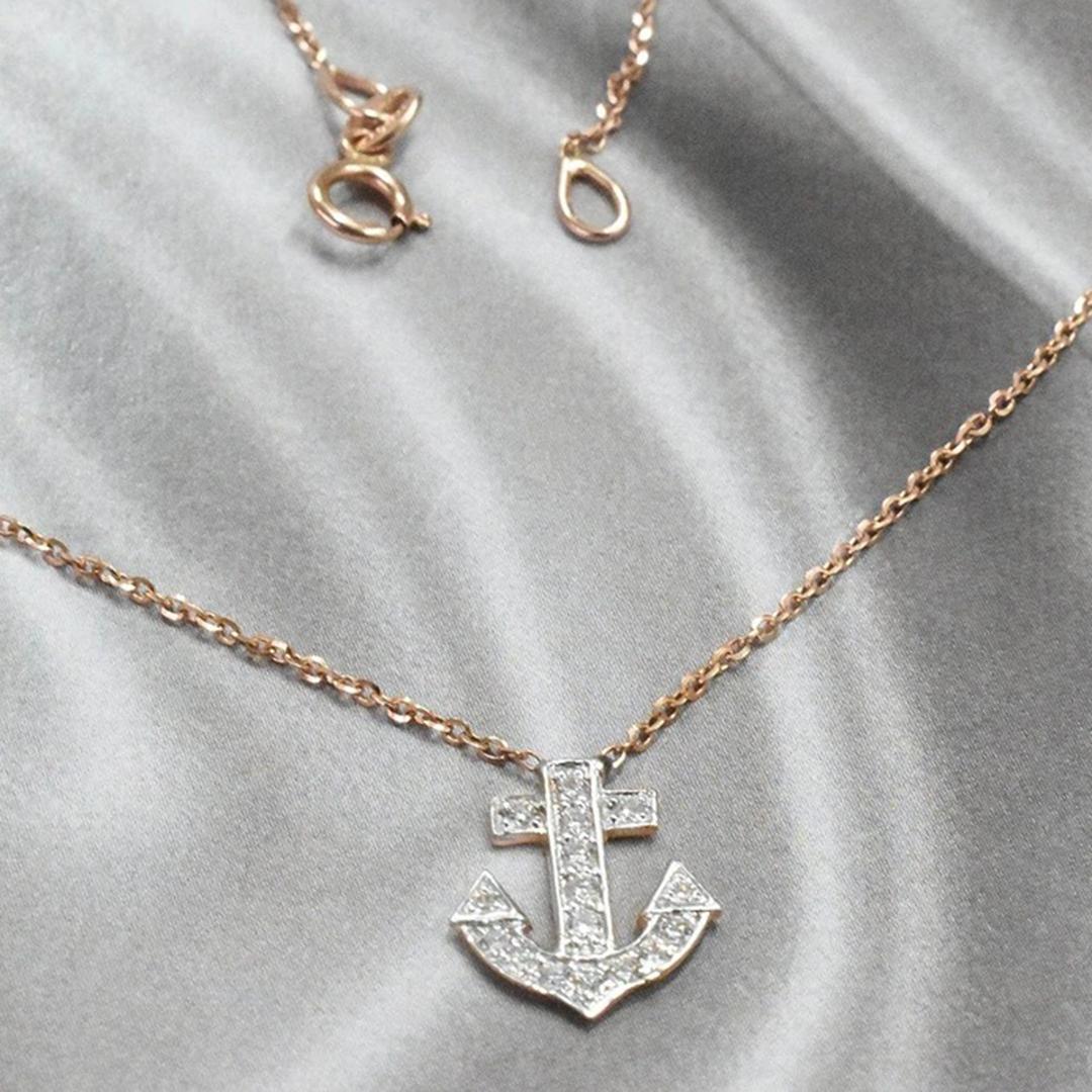 14k Gold Diamond Anchor Pendant Necklace Delicate Necklace Pave Round Diamond In New Condition For Sale In Bangkok, TH